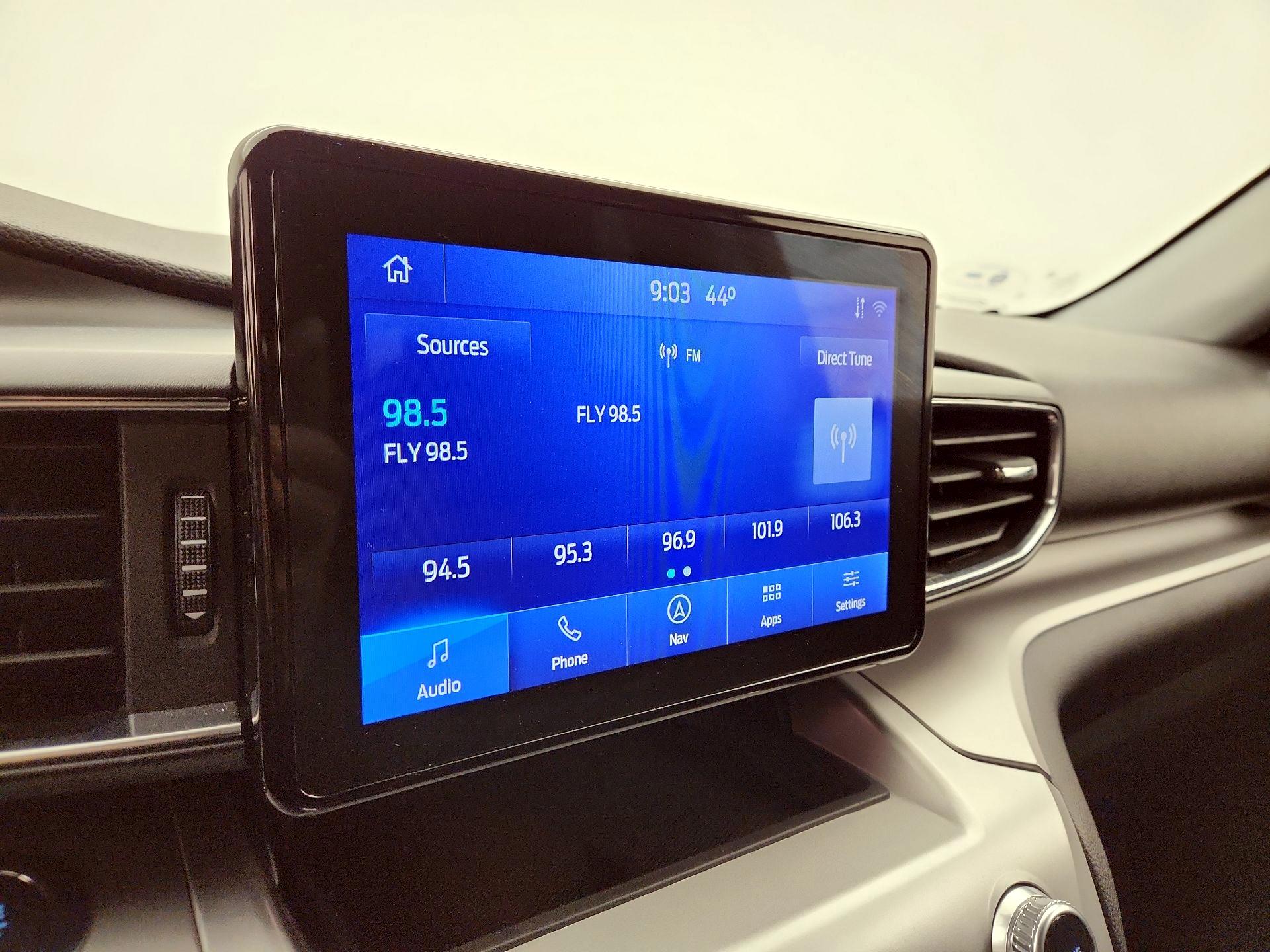 Thumbnail: 2021 Ford Explorer - 16