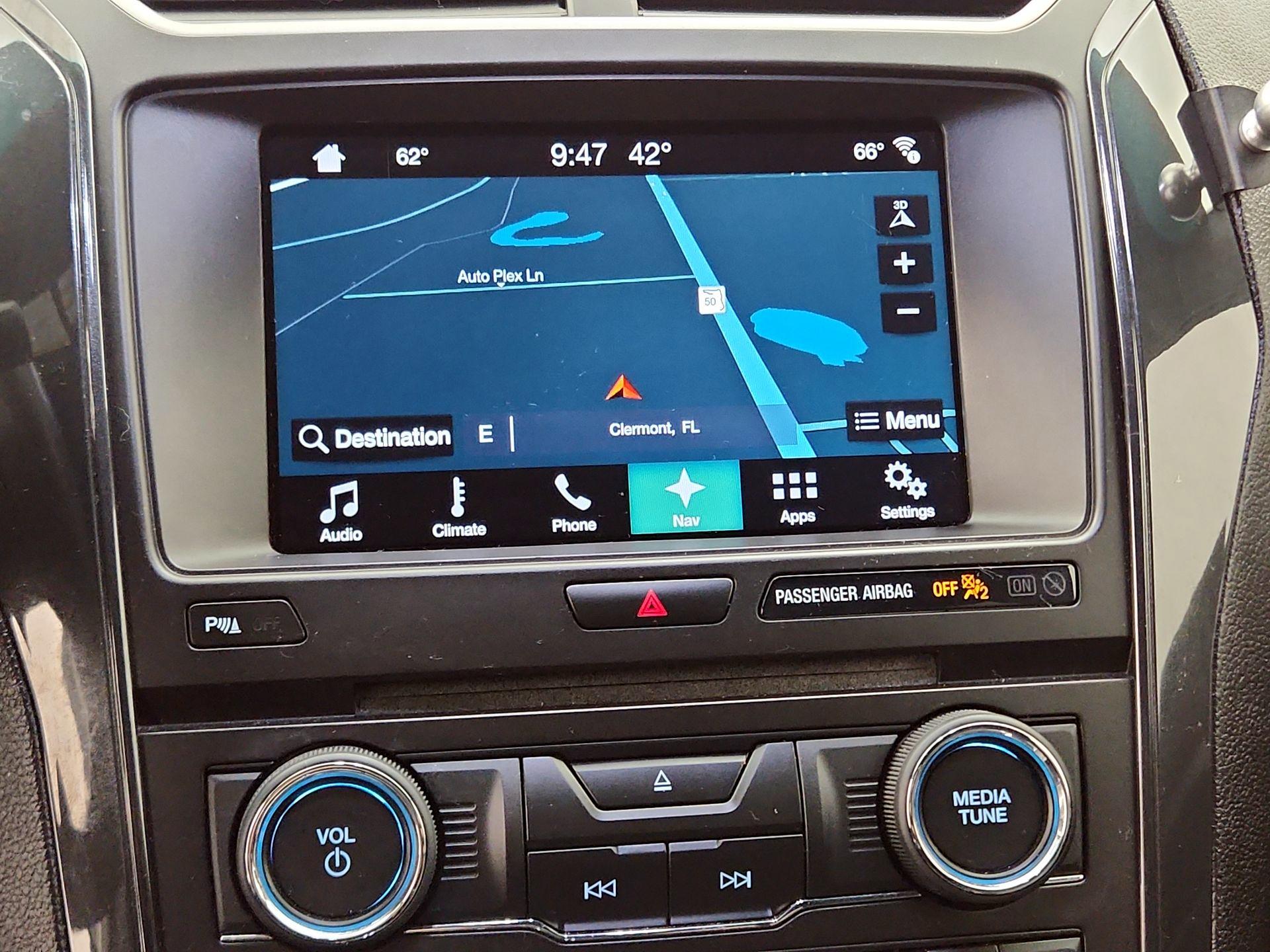 Thumbnail: 2017 Ford Explorer - 14