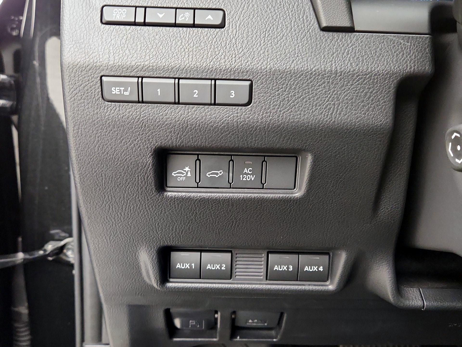 Thumbnail: 2025 Lexus GX - 13