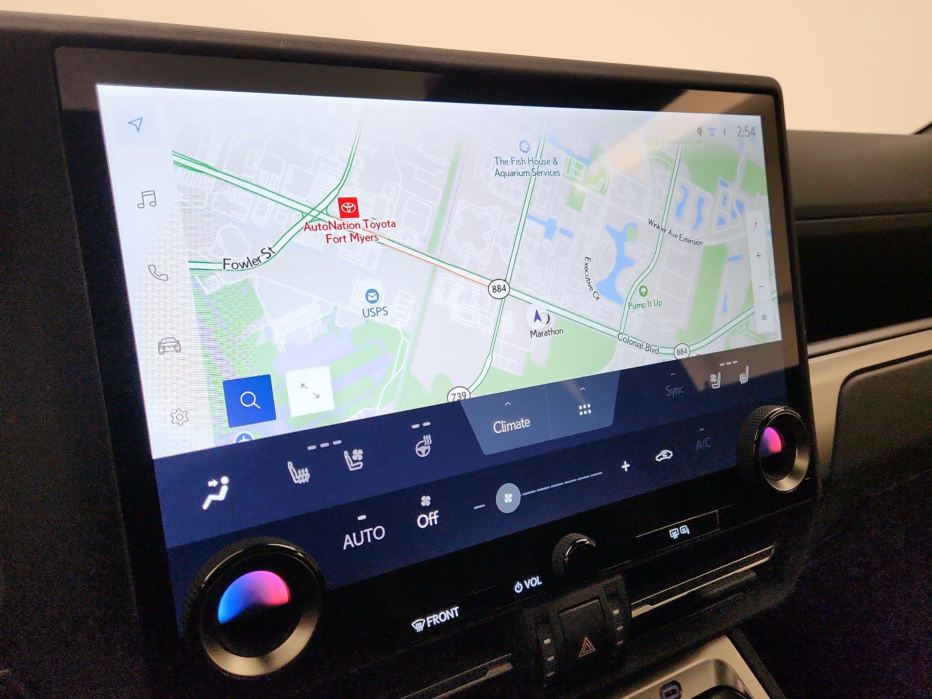 Thumbnail: 2025 Lexus GX - 14