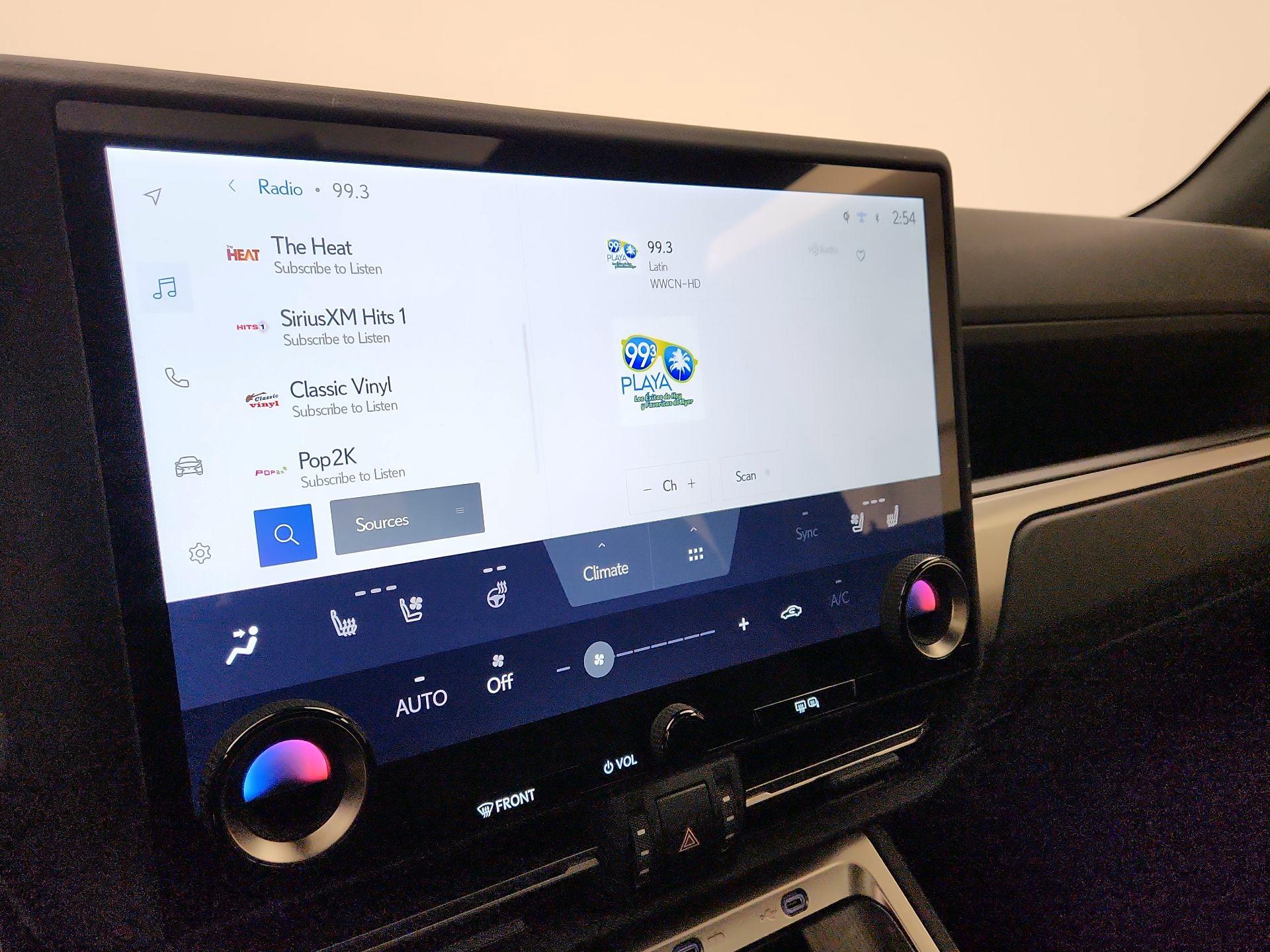 Thumbnail: 2025 Lexus GX - 16