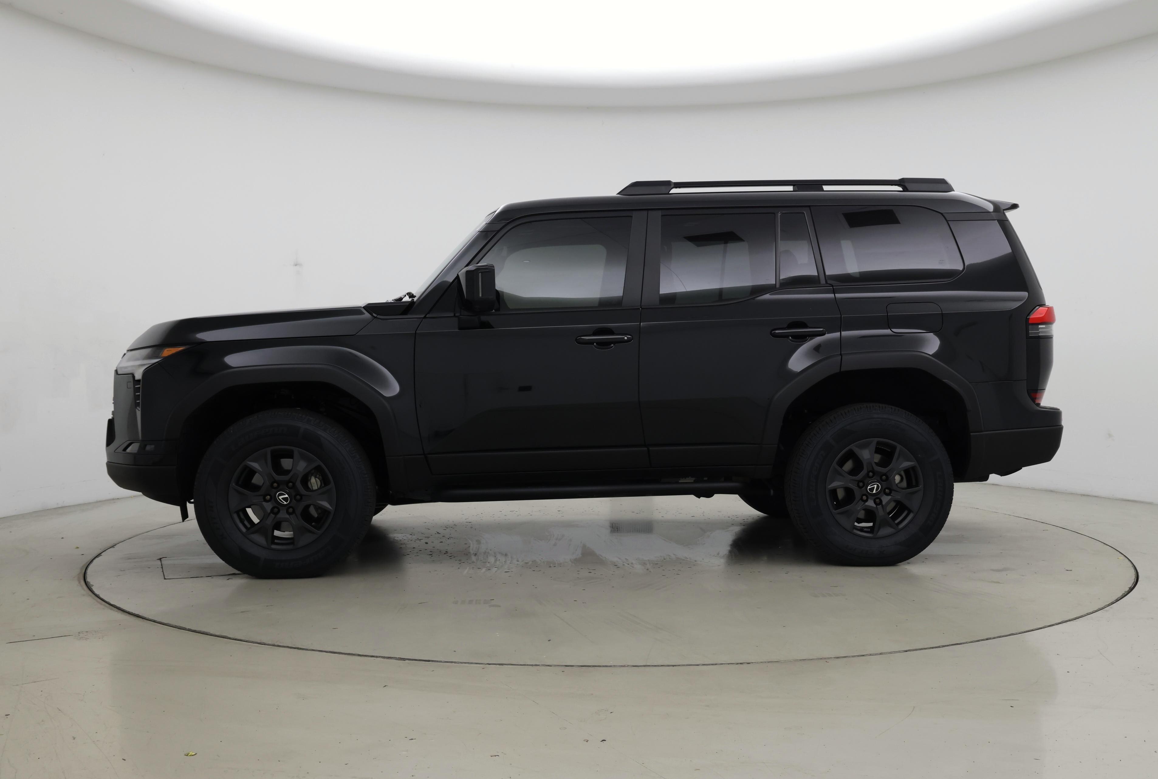 Thumbnail: 2025 Lexus GX - 3