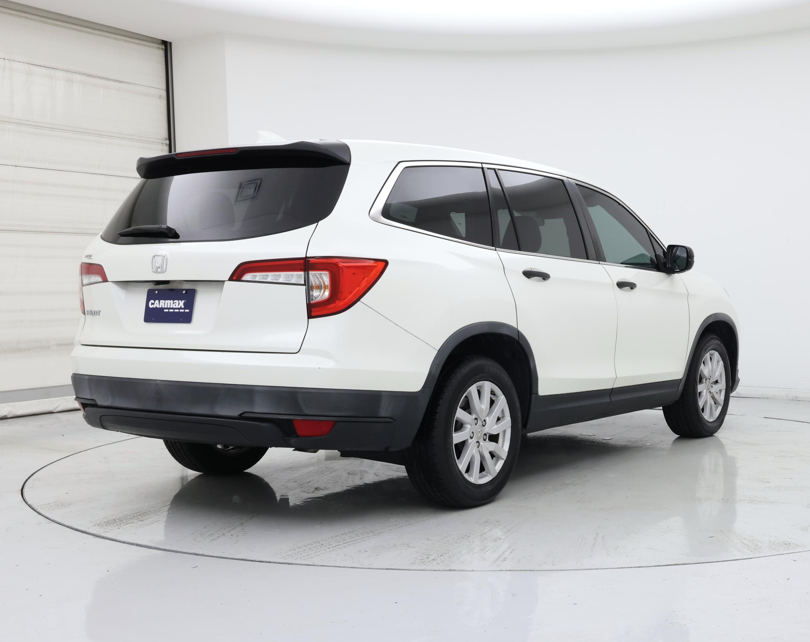 Thumbnail: 2019 Honda Pilot - 8