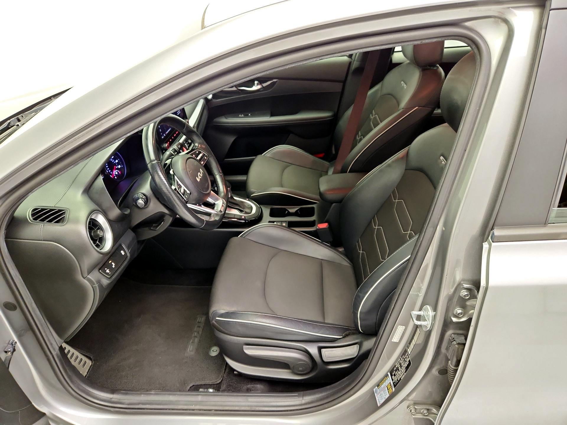 Thumbnail: 2023 Kia Forte - 11