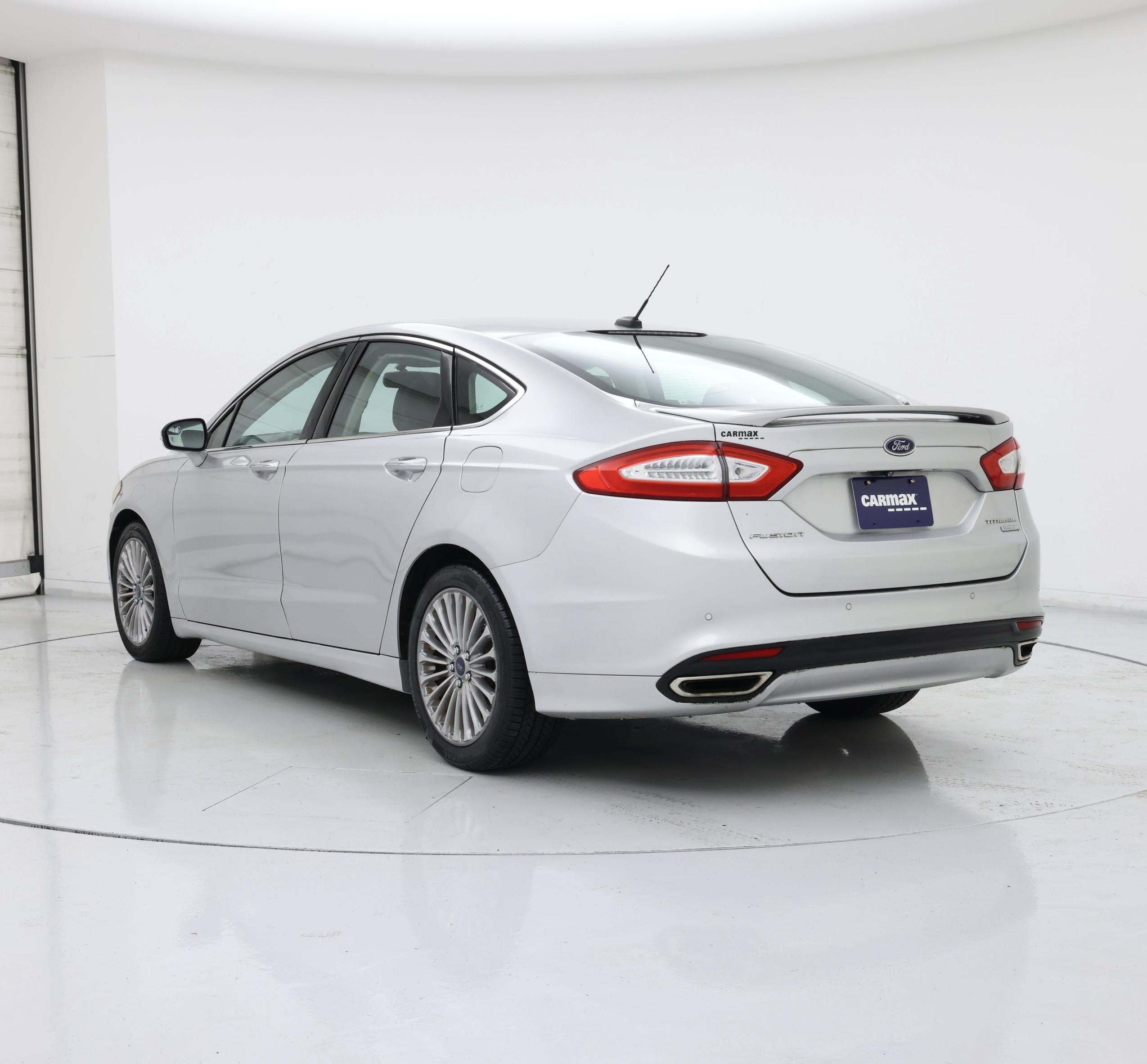 Thumbnail: 2015 Ford Fusion - 2