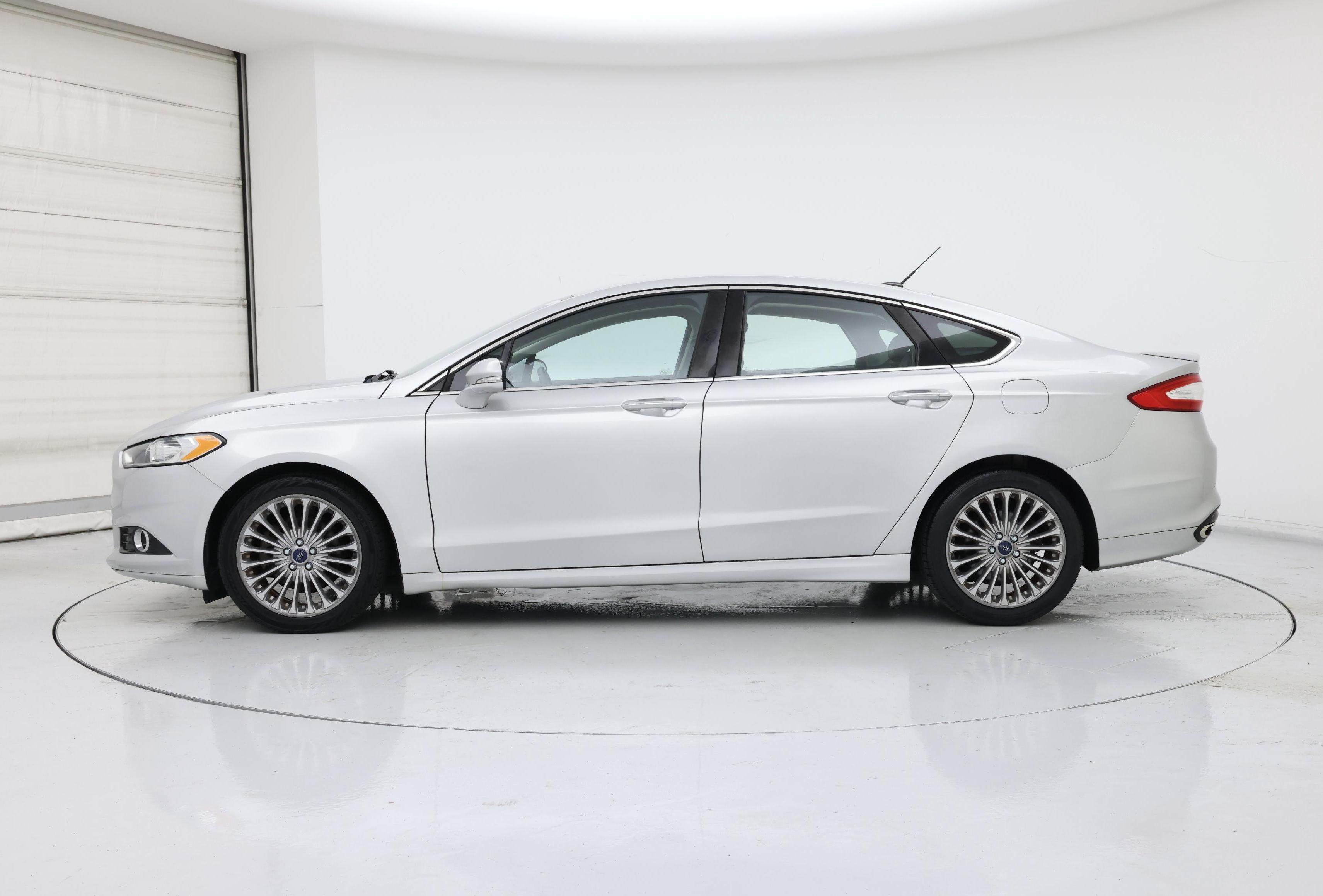 Thumbnail: 2015 Ford Fusion - 3