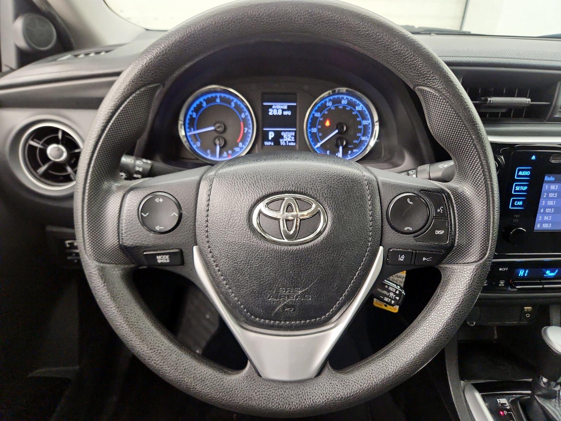 Thumbnail: 2019 Toyota Corolla - 10