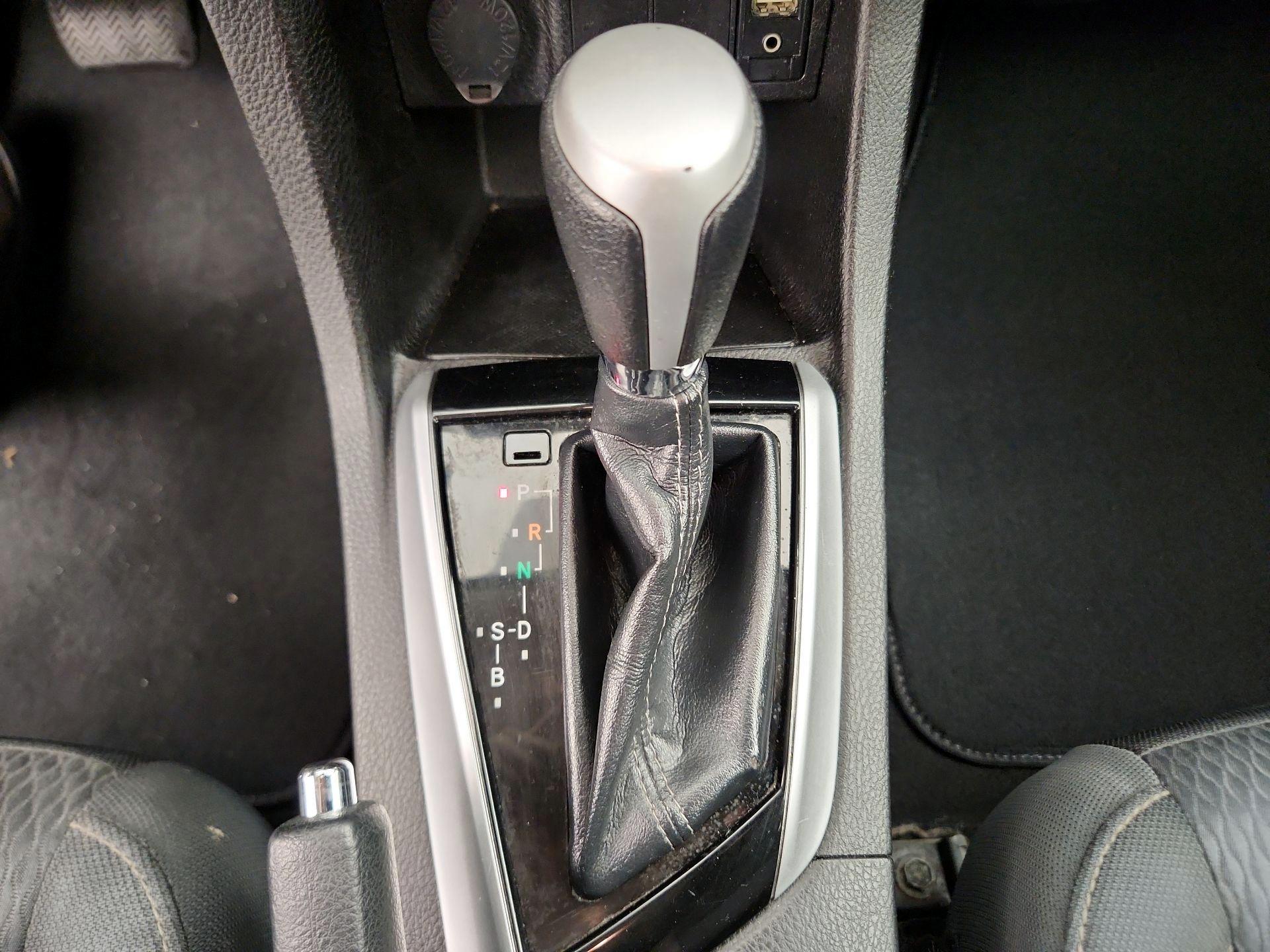 Thumbnail: 2019 Toyota Corolla - 17