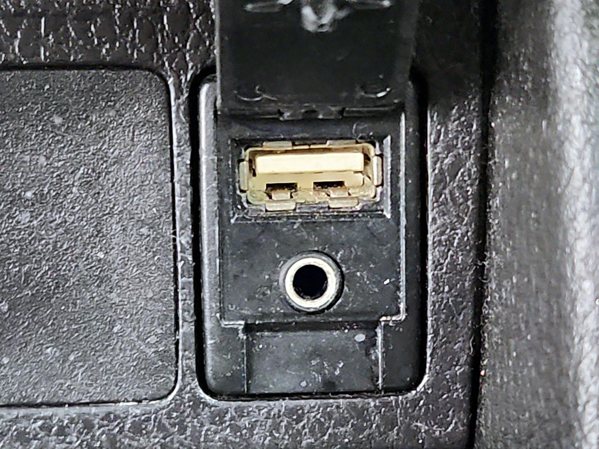 Thumbnail: 2019 Toyota Corolla - 18