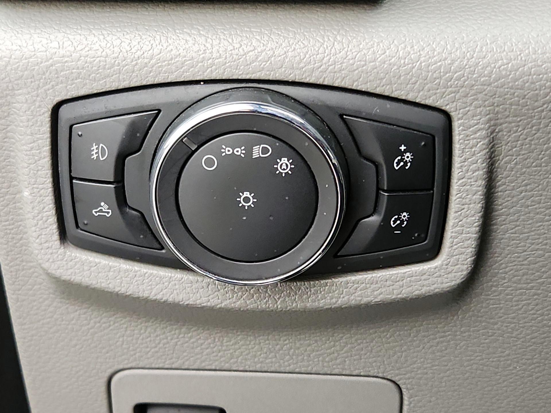 Thumbnail: 2018 Ford F-150 - 13