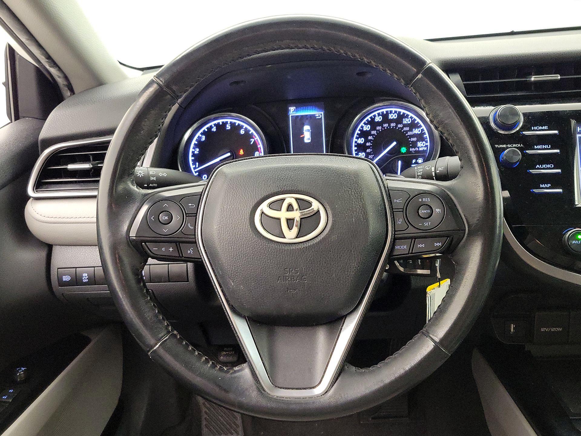 Thumbnail: 2020 Toyota Camry - 10