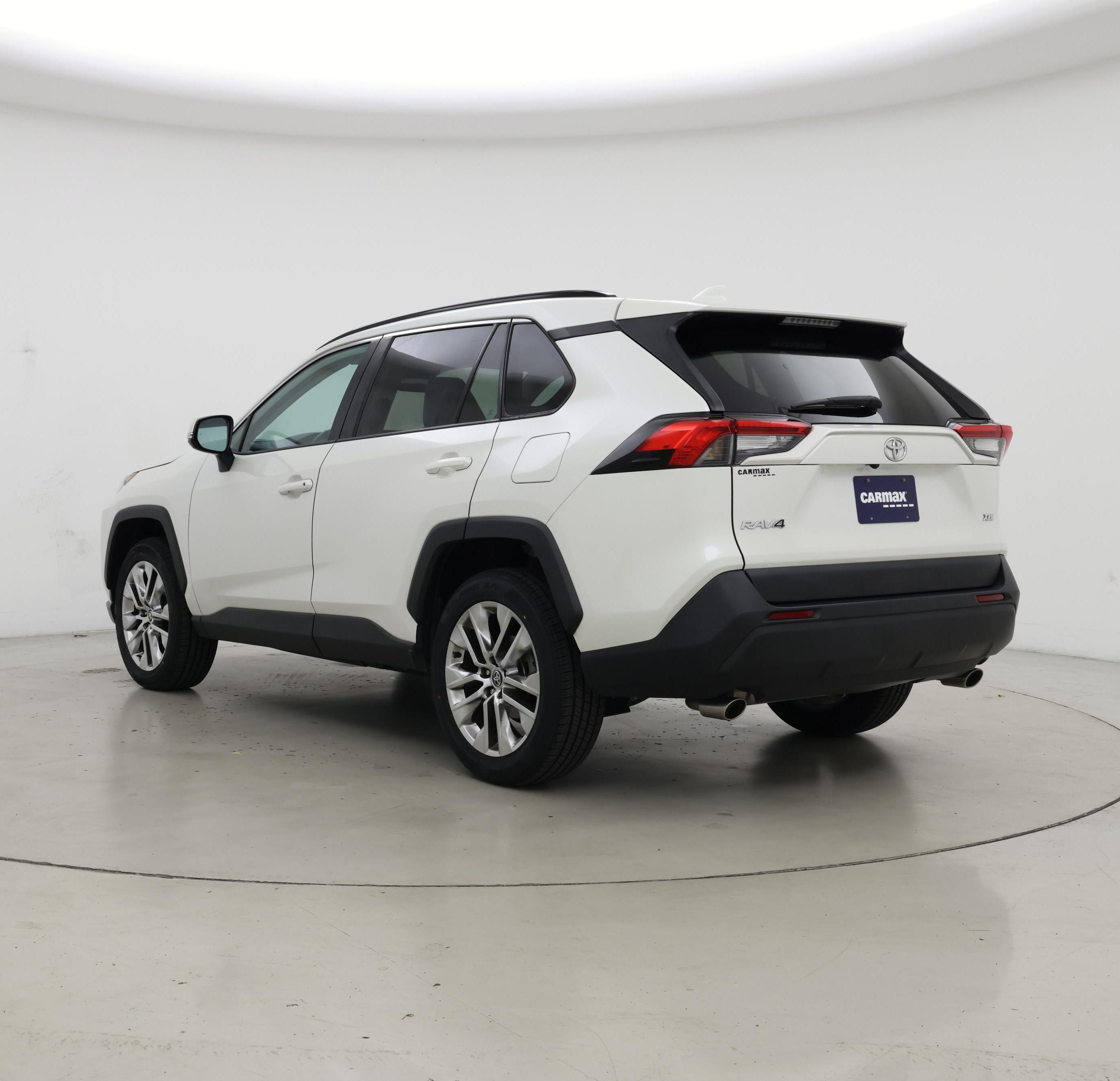 Thumbnail: 2021 Toyota RAV4 - 2