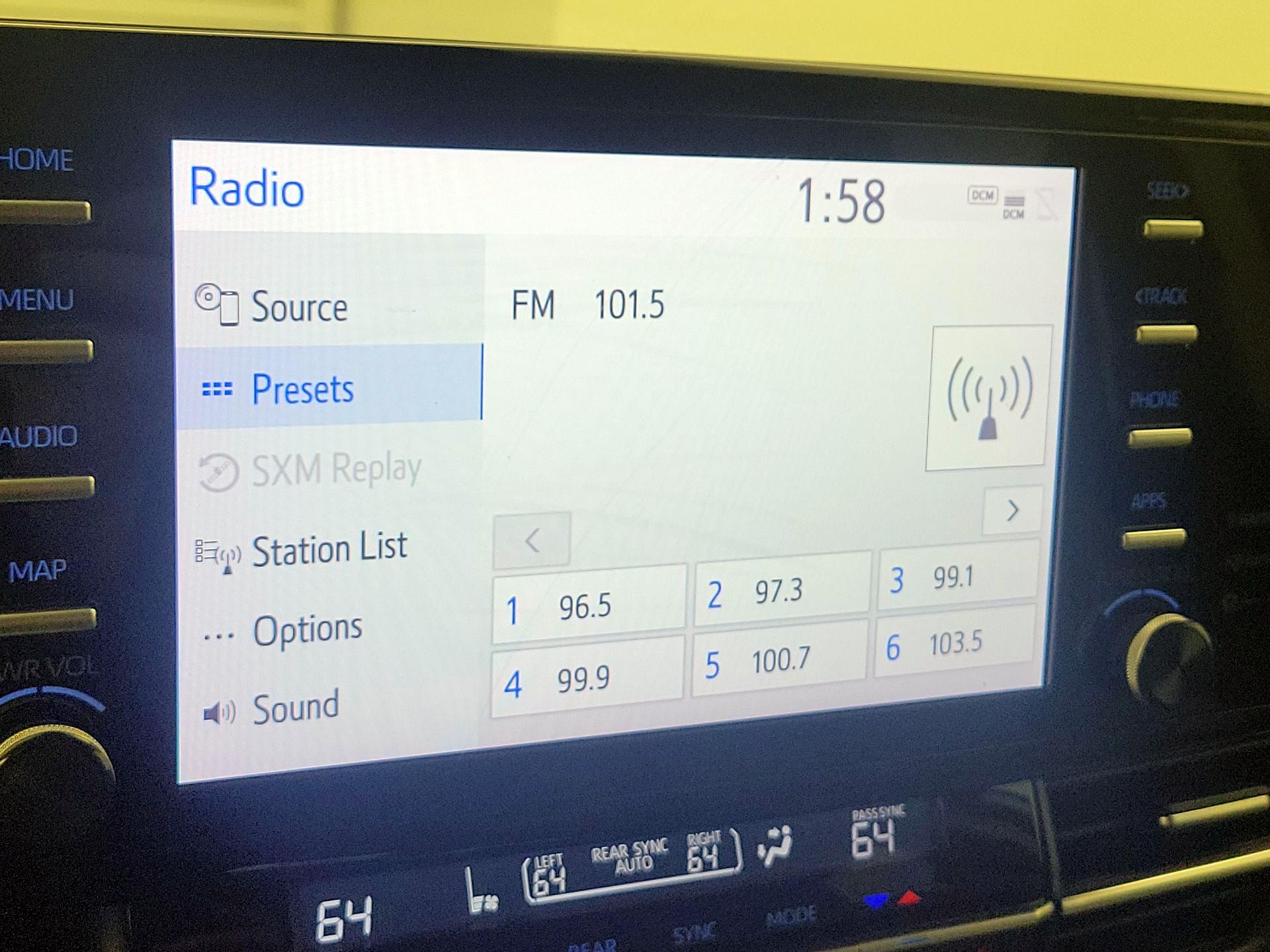 Thumbnail: 2021 Toyota Sienna - 15