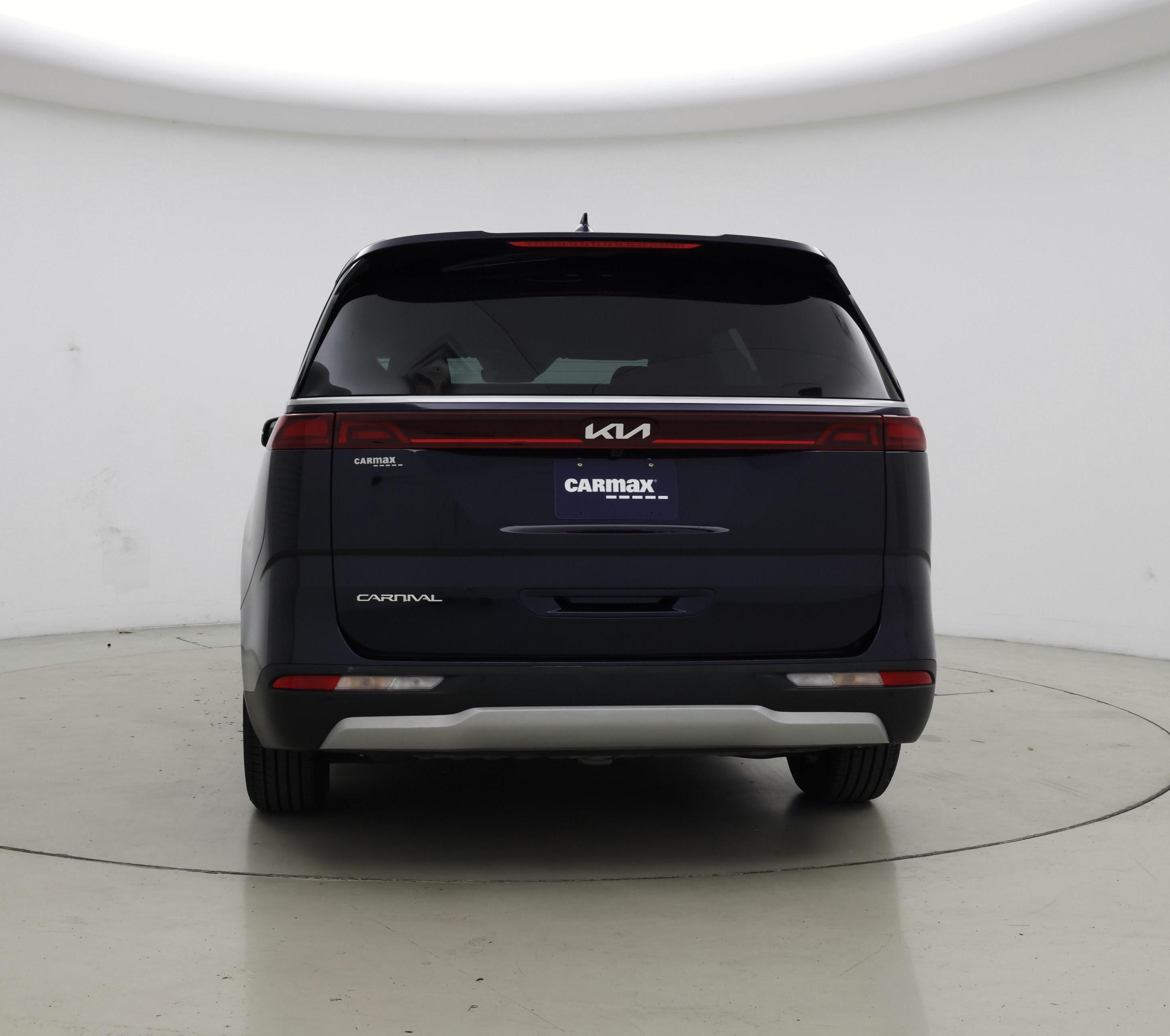 Thumbnail: 2023 Kia Carnival - 6