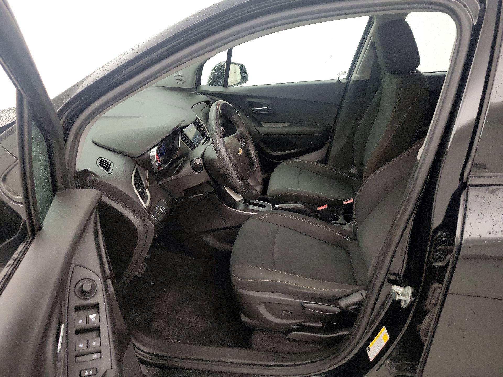 Thumbnail: 2019 Chevrolet Trax - 11