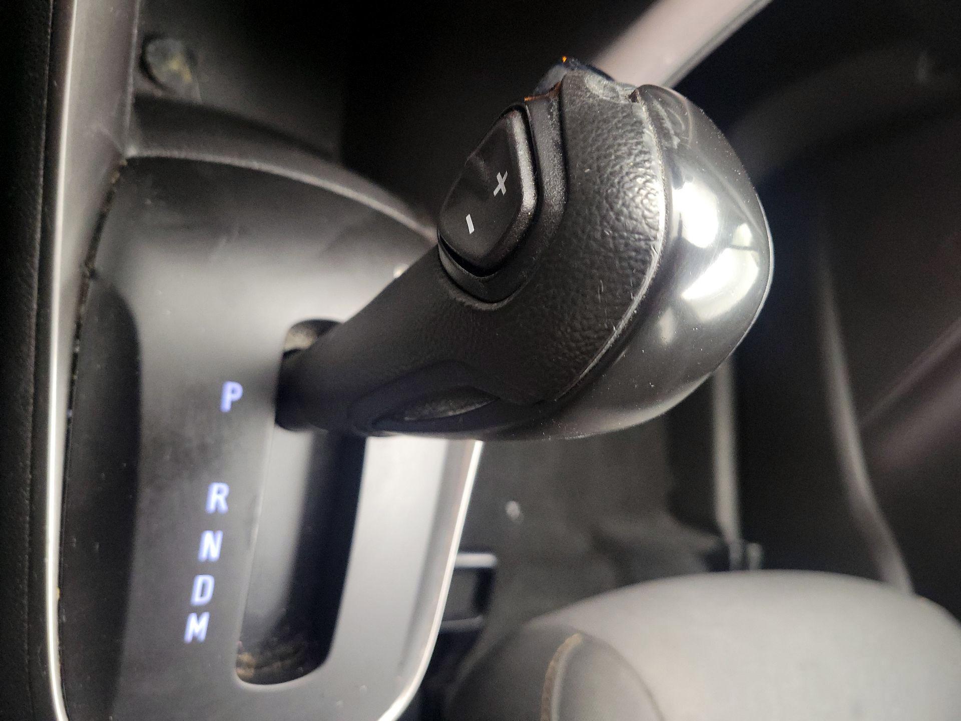 Thumbnail: 2019 Chevrolet Trax - 17