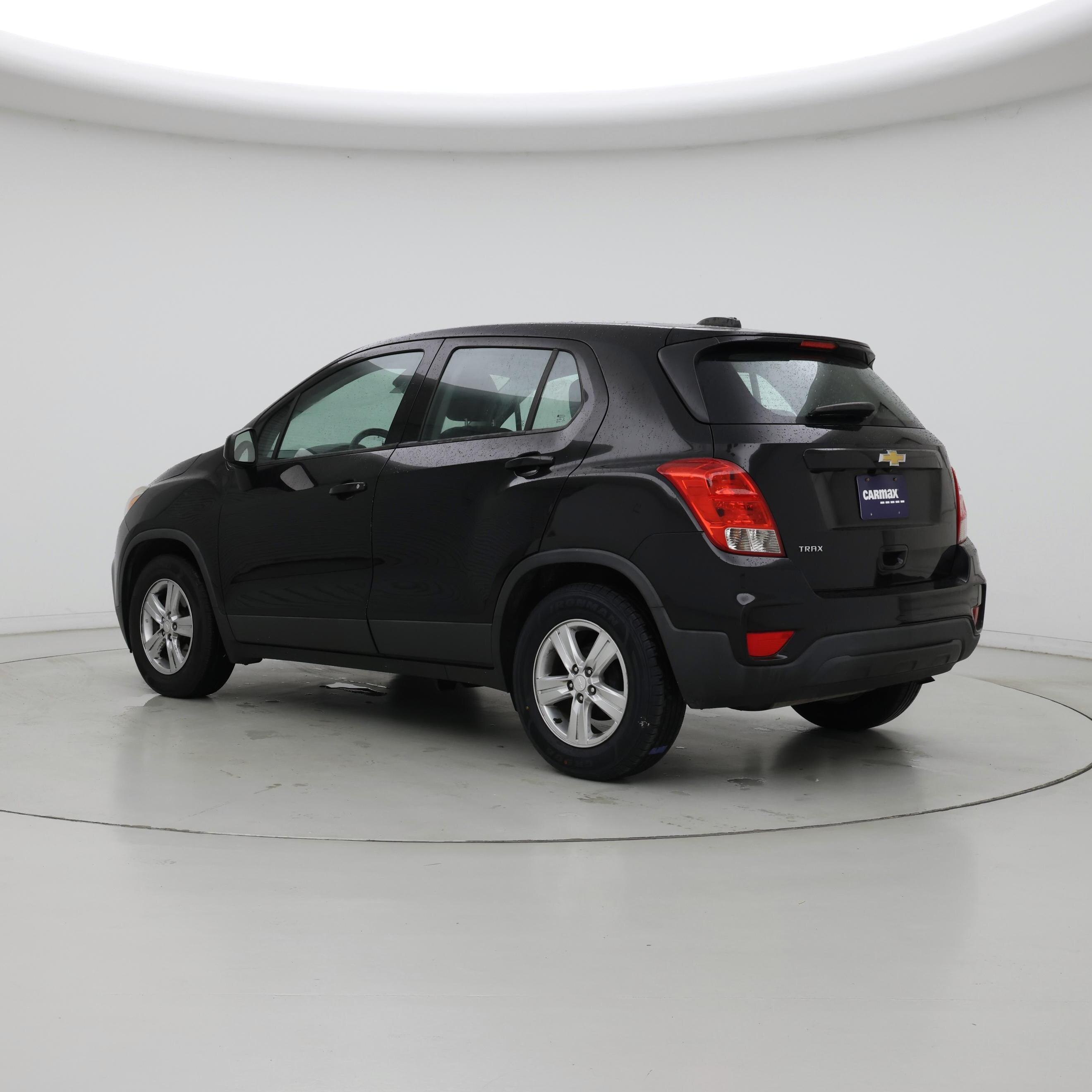 Thumbnail: 2019 Chevrolet Trax - 2