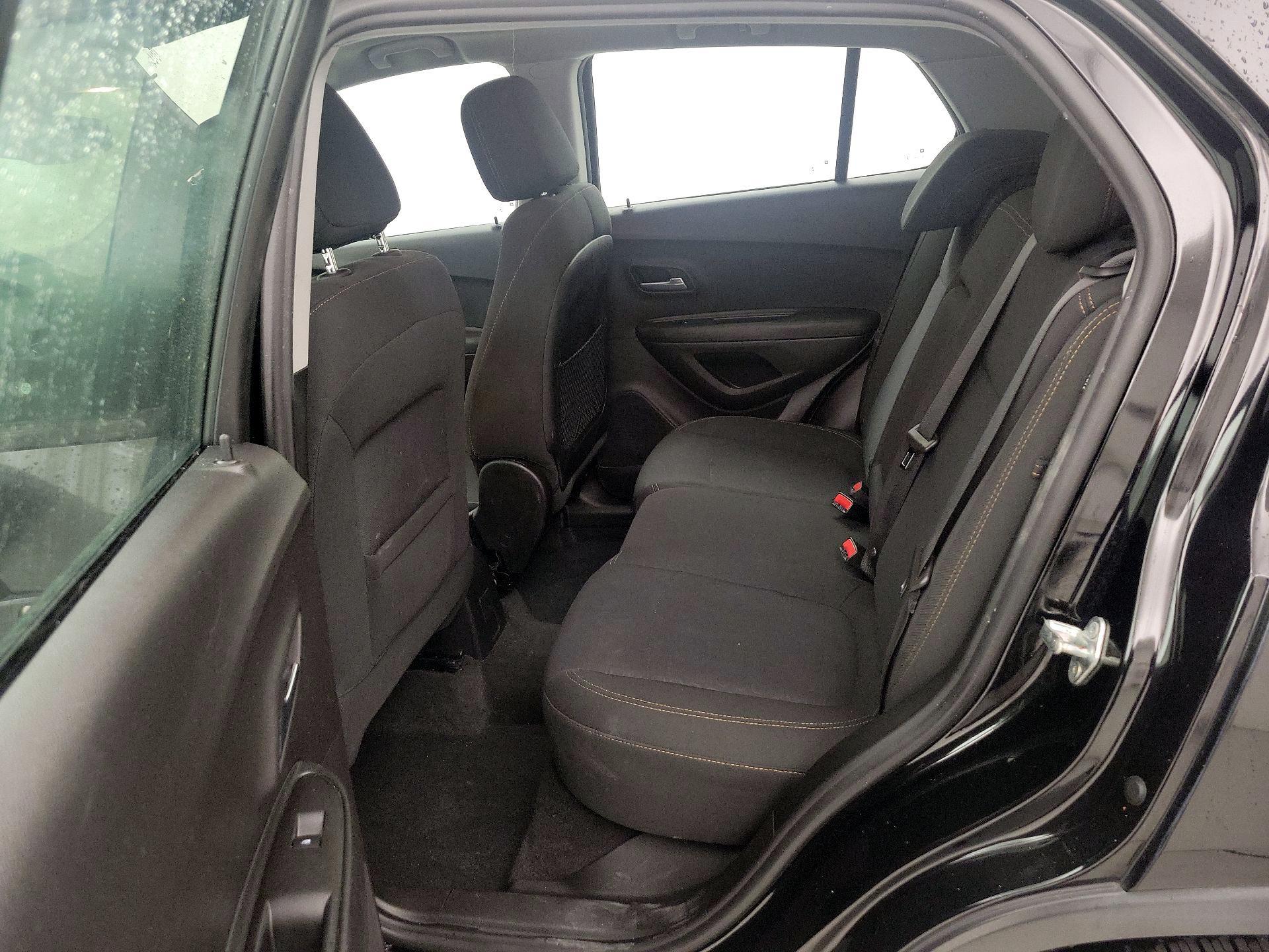 Thumbnail: 2019 Chevrolet Trax - 19