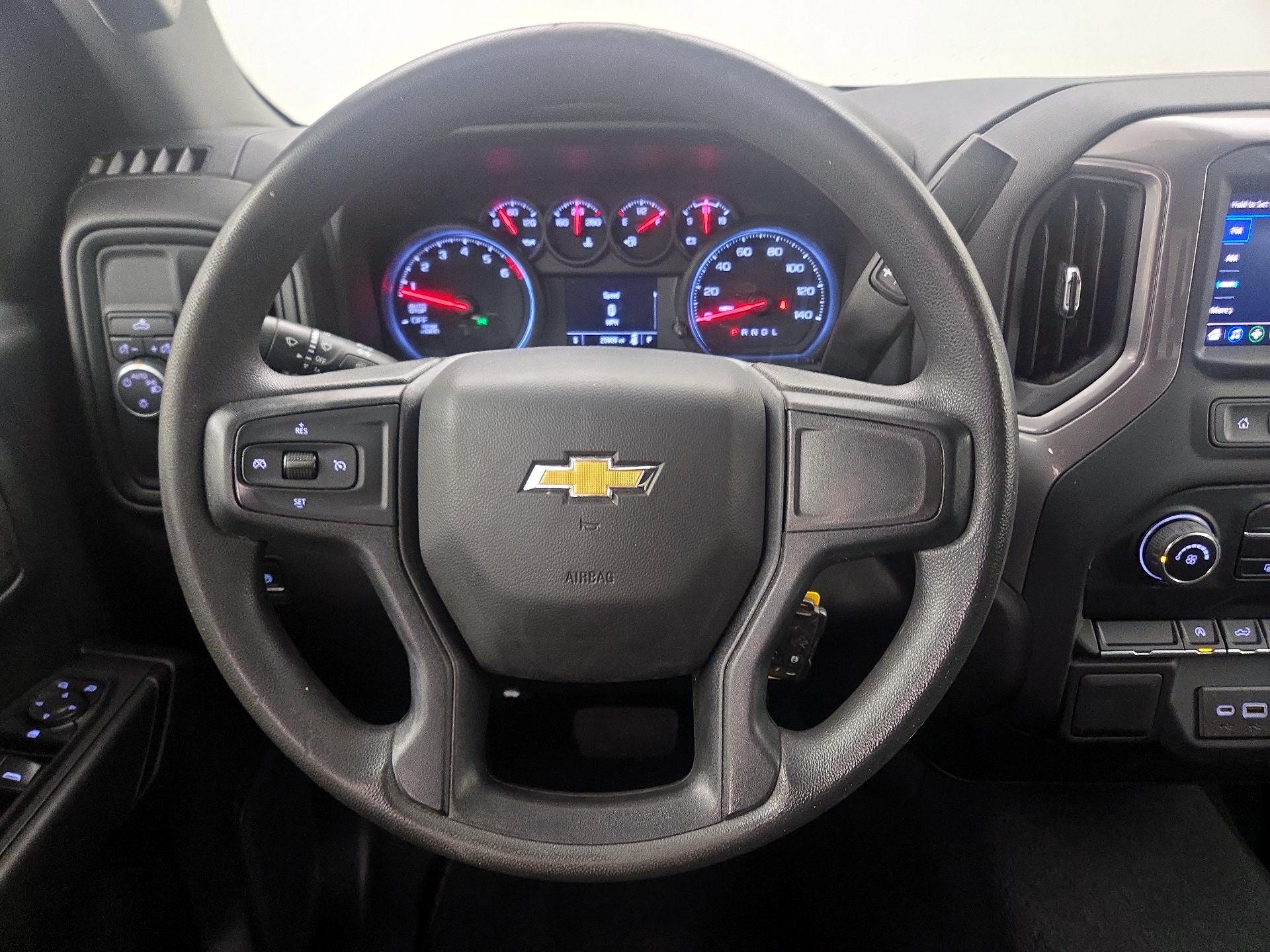 Thumbnail: 2022 Chevrolet Silverado 1500 - 10