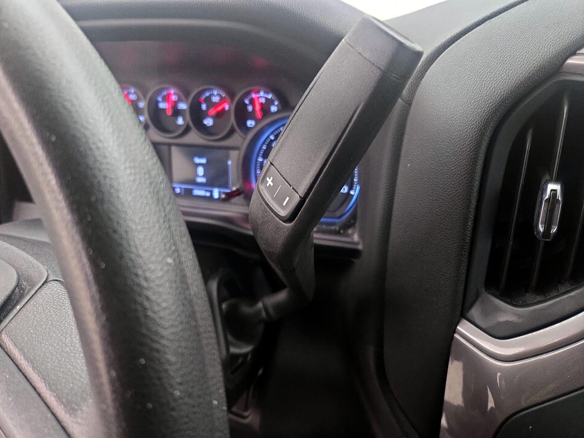 Thumbnail: 2022 Chevrolet Silverado 1500 - 17