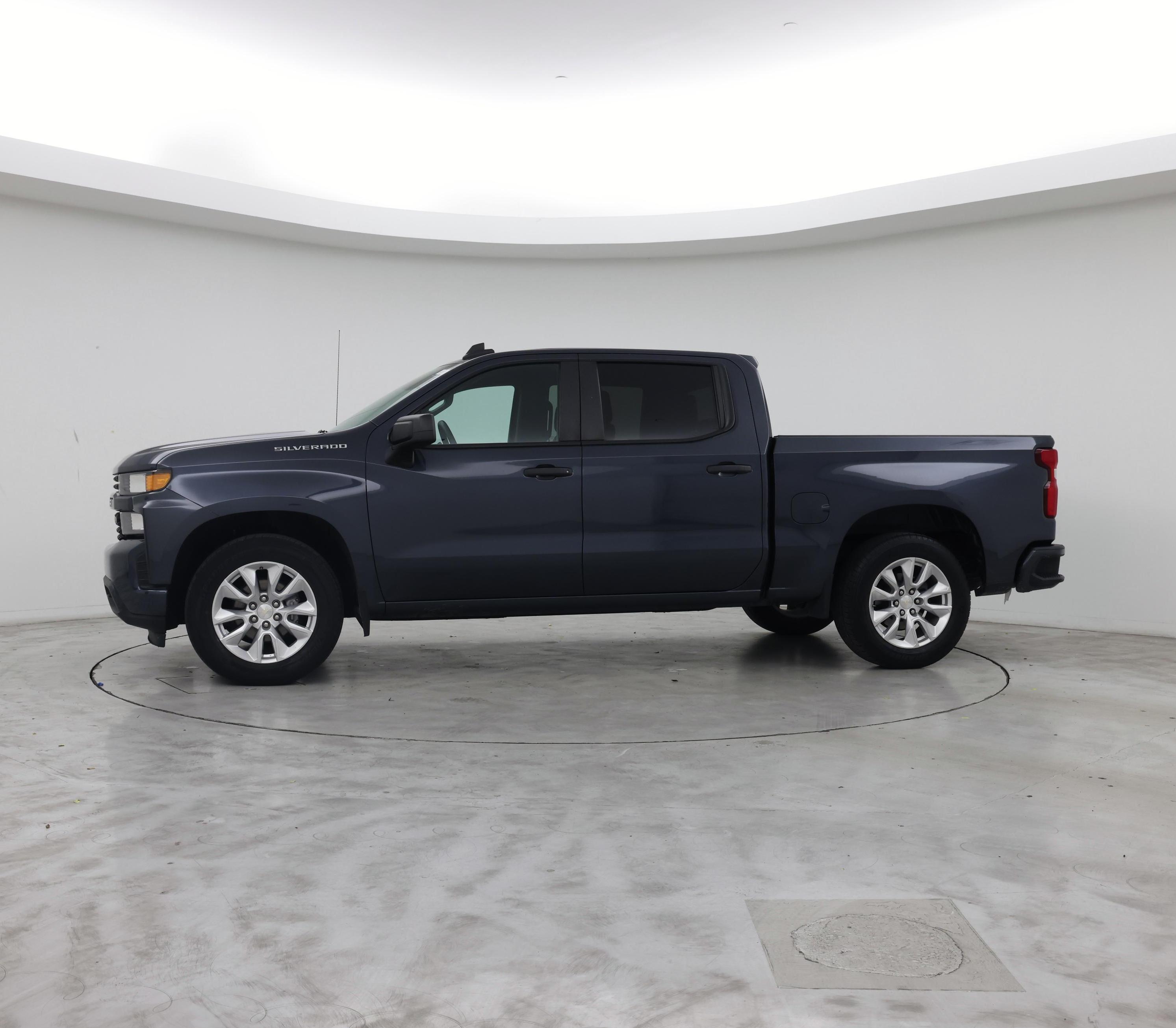 Thumbnail: 2022 Chevrolet Silverado 1500 - 3