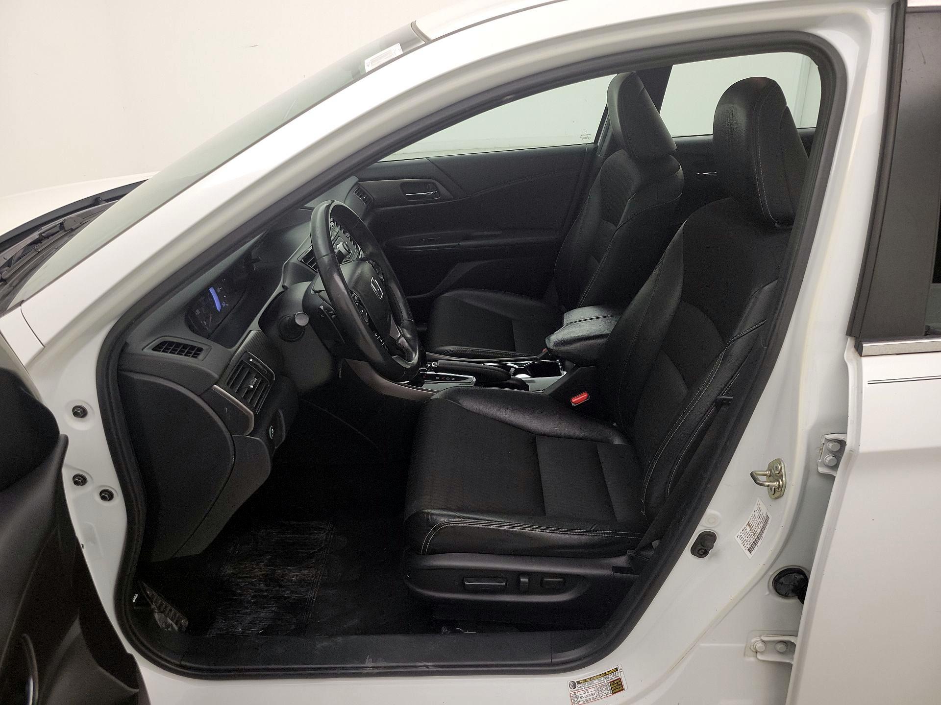 Thumbnail: 2016 Honda Accord - 11