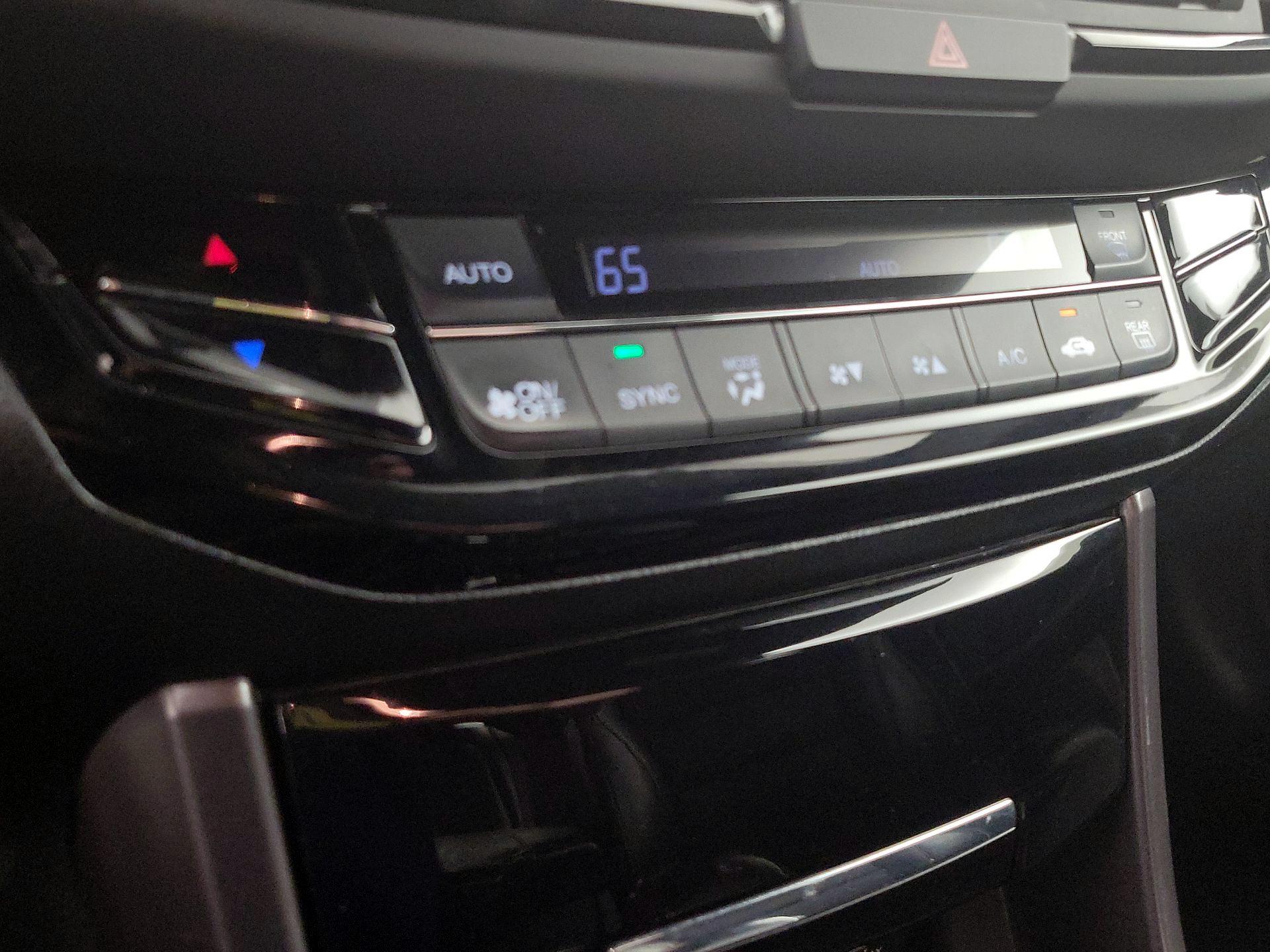 Thumbnail: 2016 Honda Accord - 16