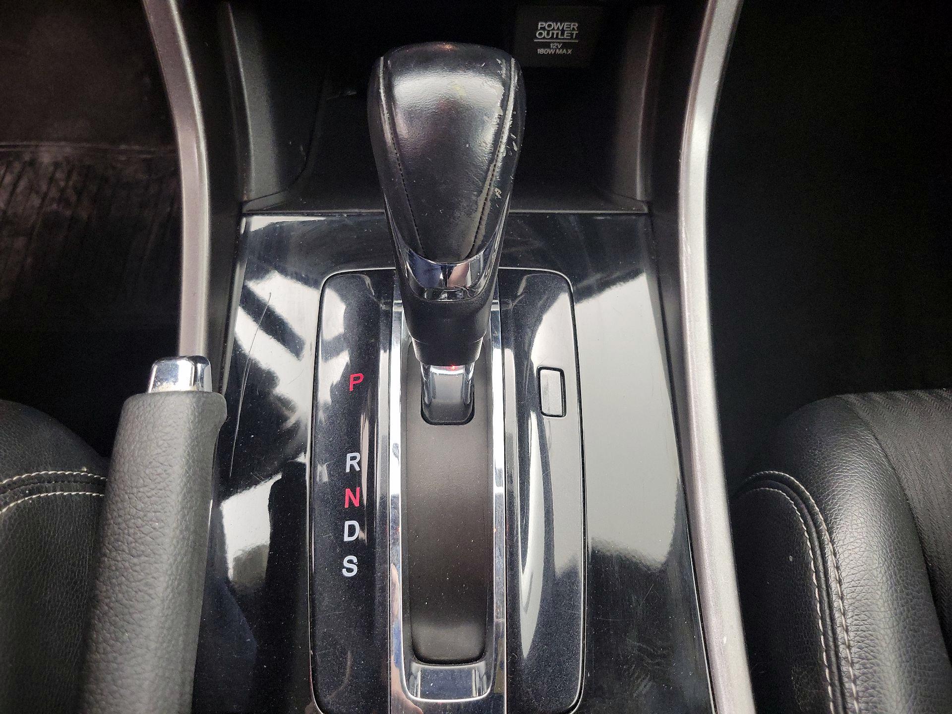 Thumbnail: 2016 Honda Accord - 17