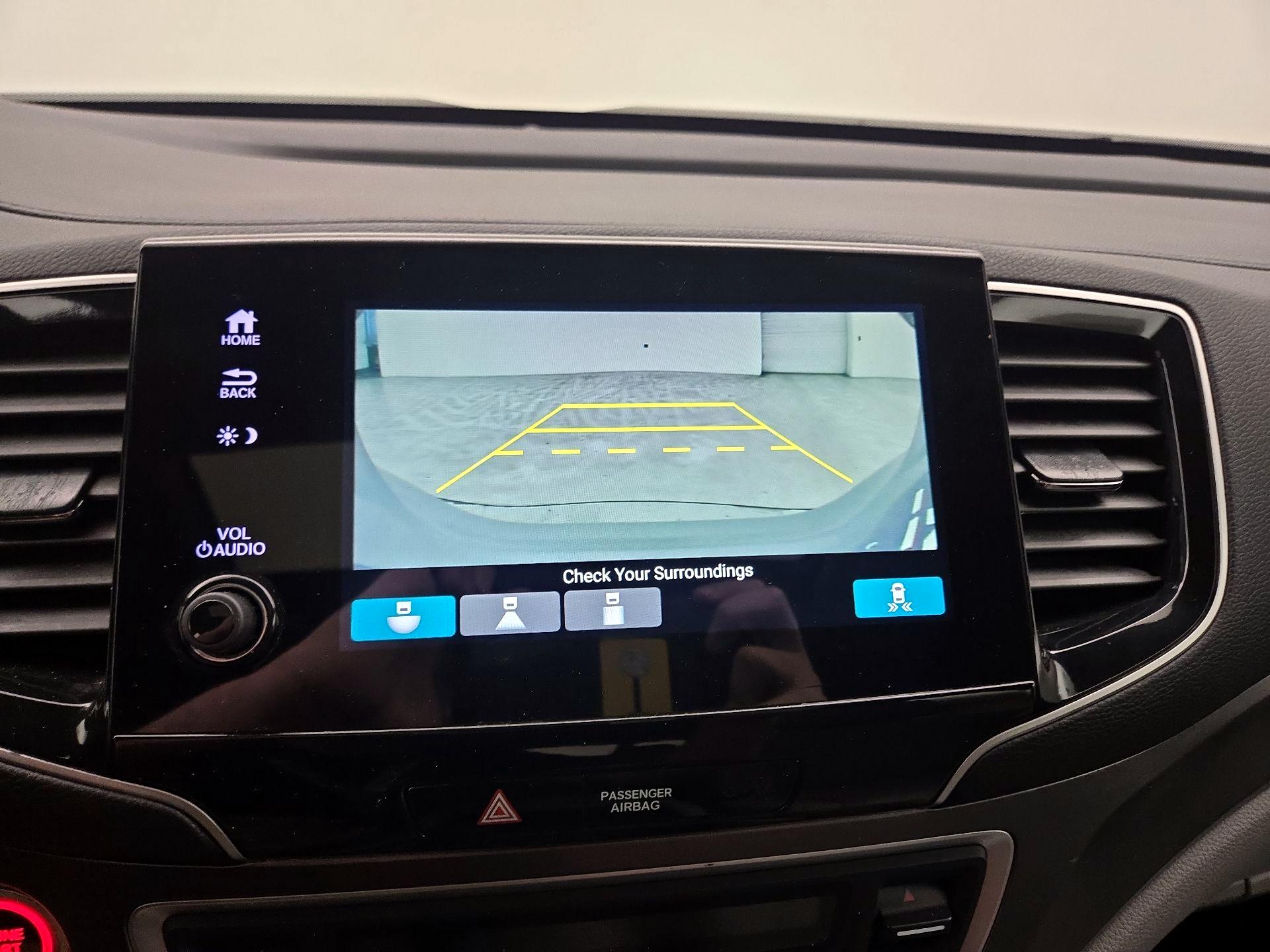 Thumbnail: 2020 Honda Pilot - 14