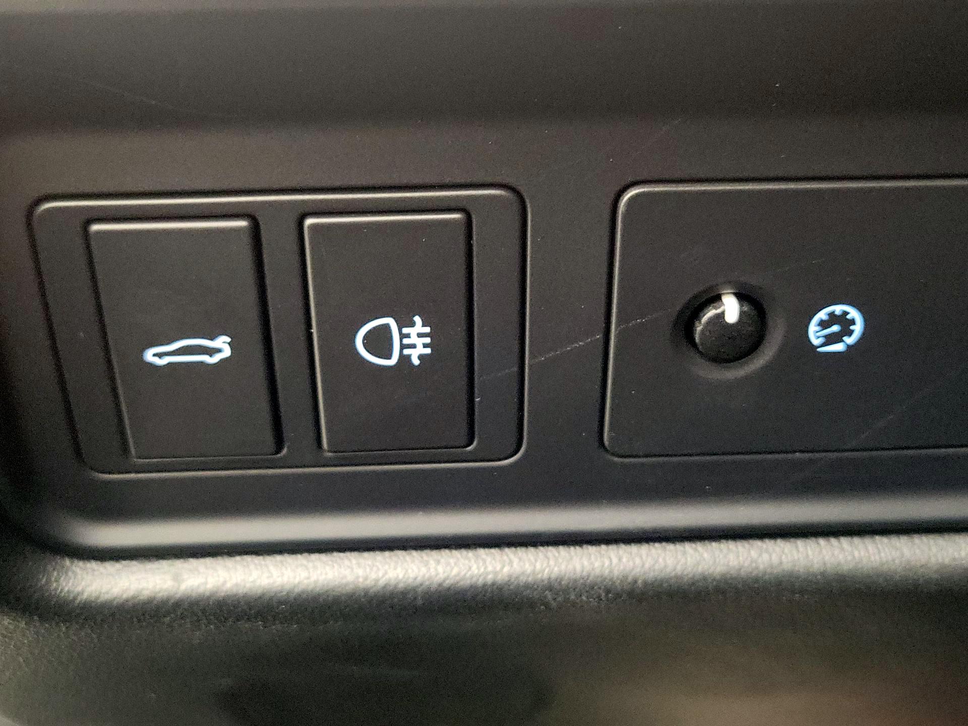 Thumbnail: 2017 Jaguar F-Type - 13