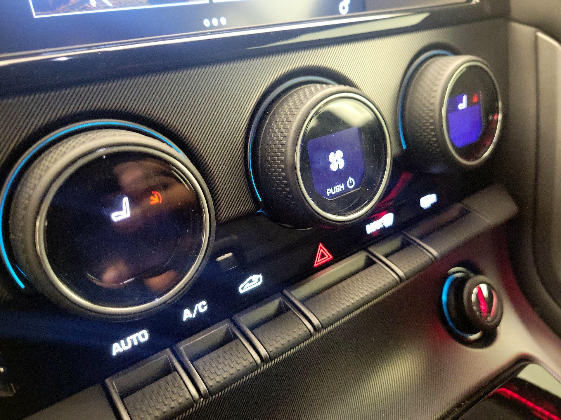 Thumbnail: 2017 Jaguar F-Type - 16