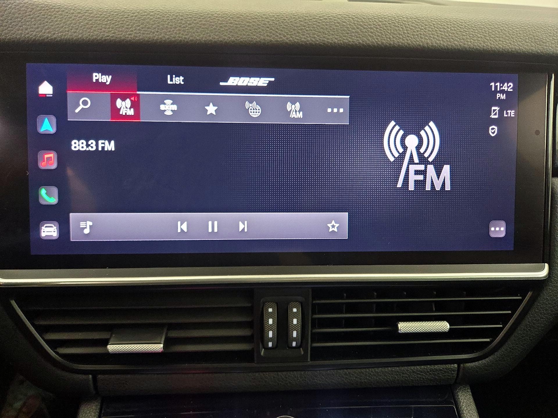 Thumbnail: 2022 Porsche Cayenne - 16