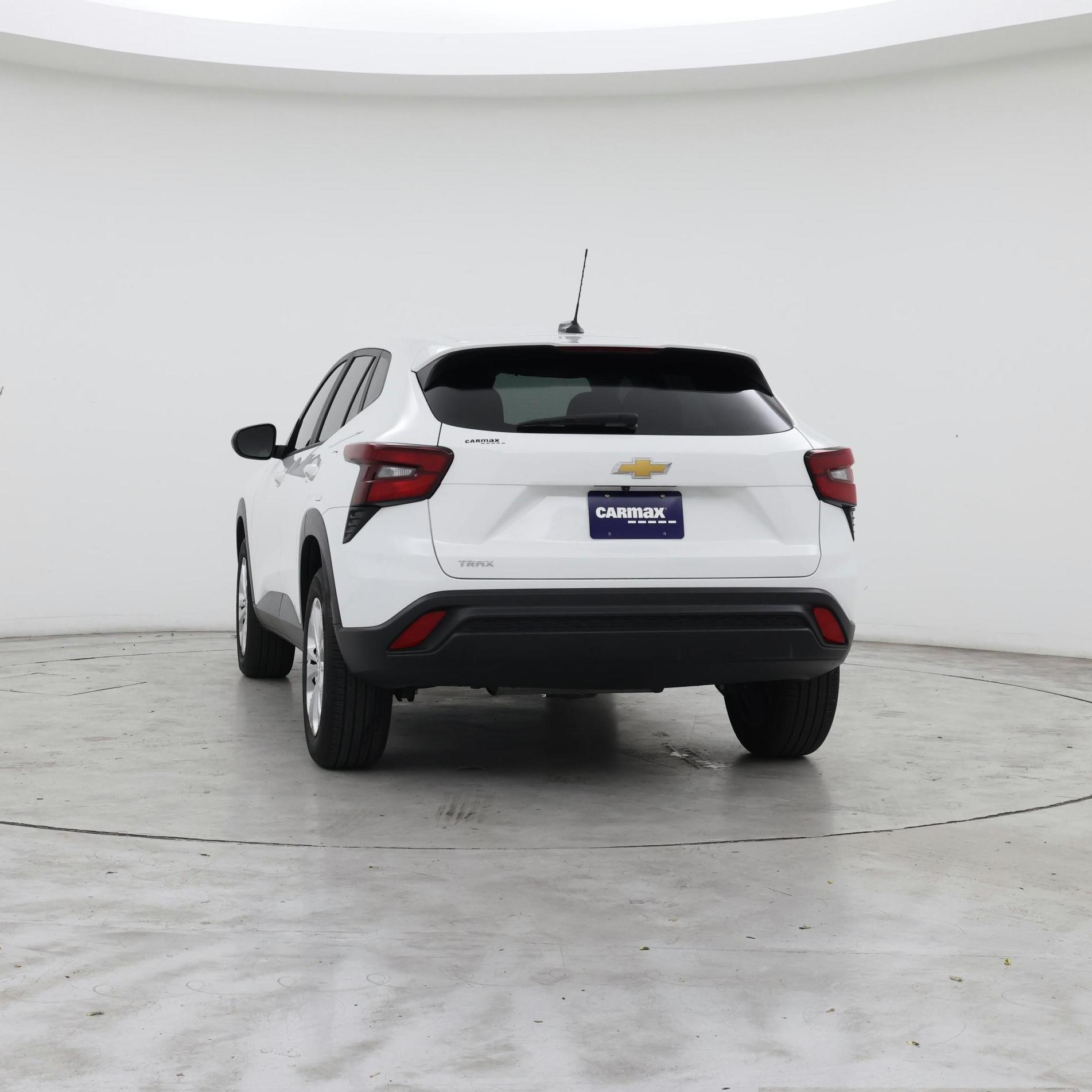 Thumbnail: 2024 Chevrolet Trax - 6