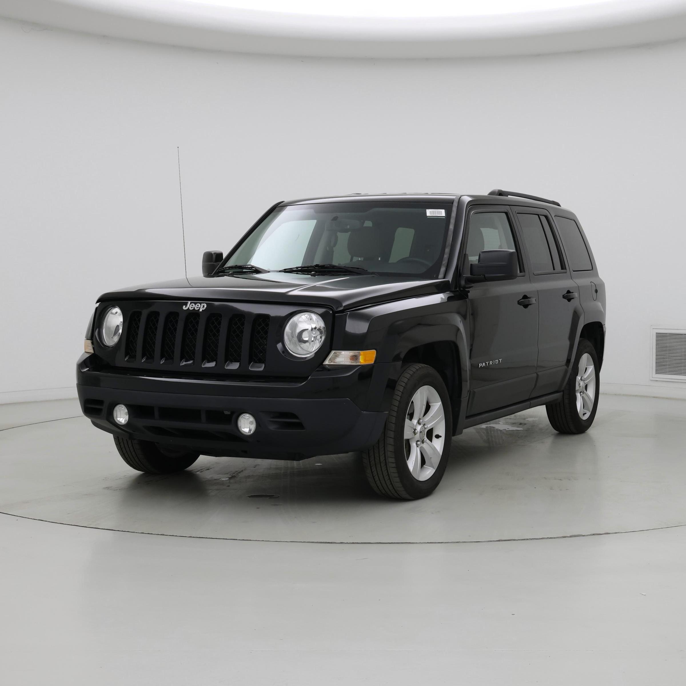 Thumbnail: 2016 Jeep Patriot - 4