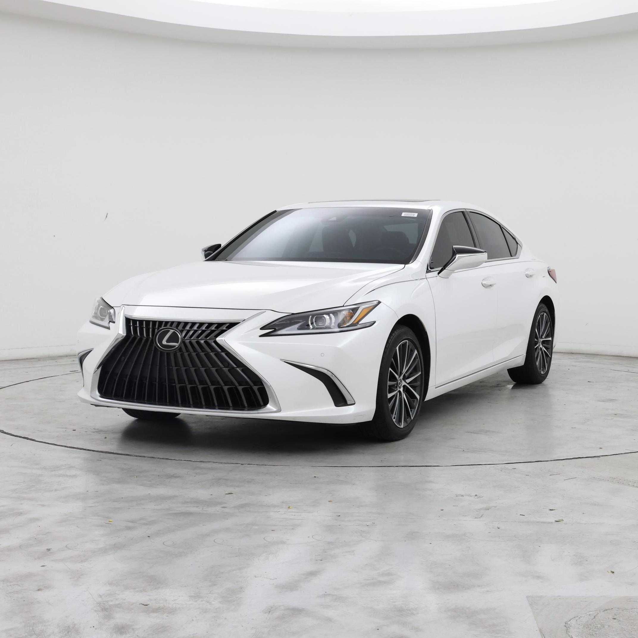 Thumbnail: 2024 Lexus ES - 4