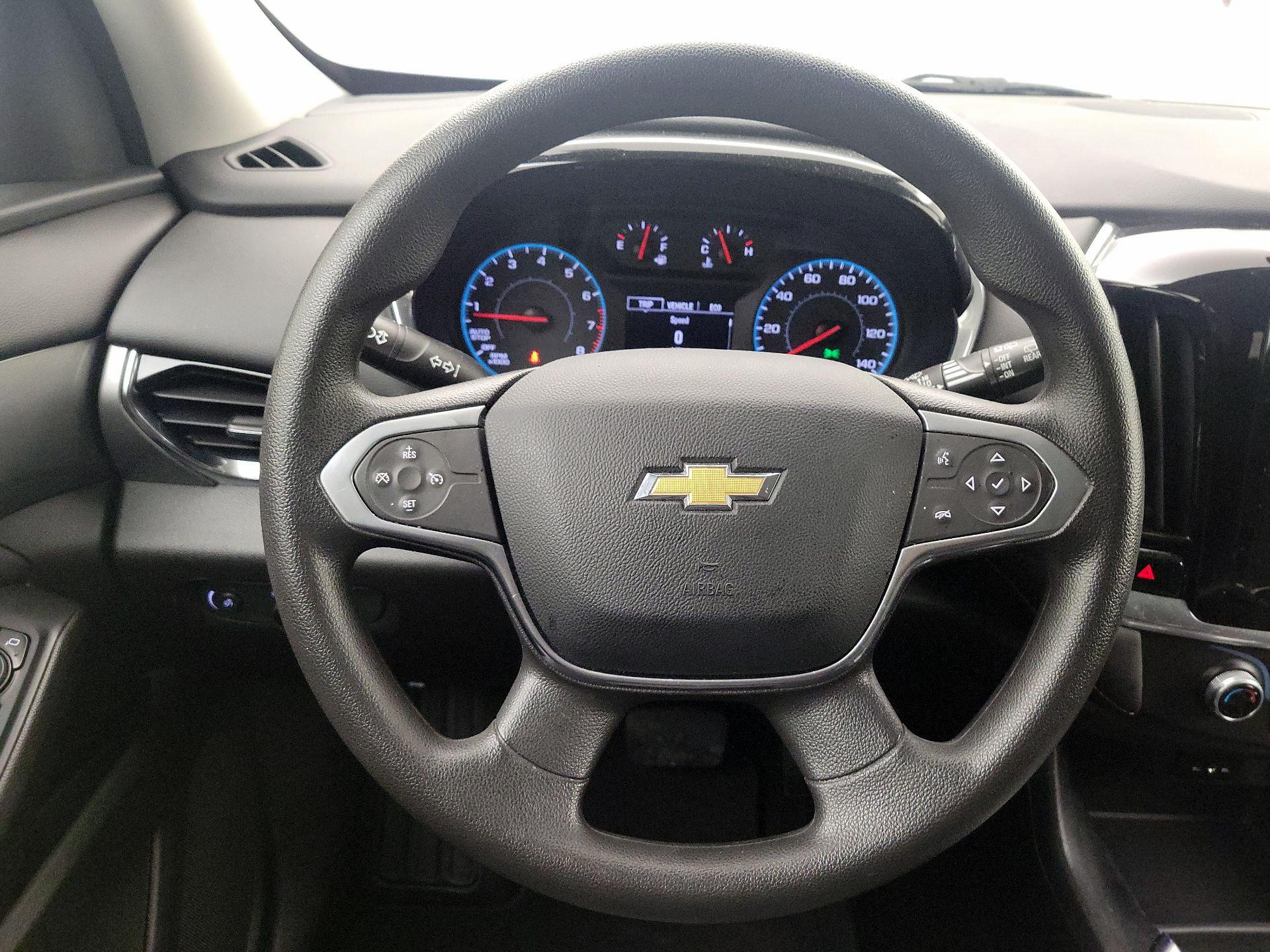 Thumbnail: 2021 Chevrolet Traverse - 10