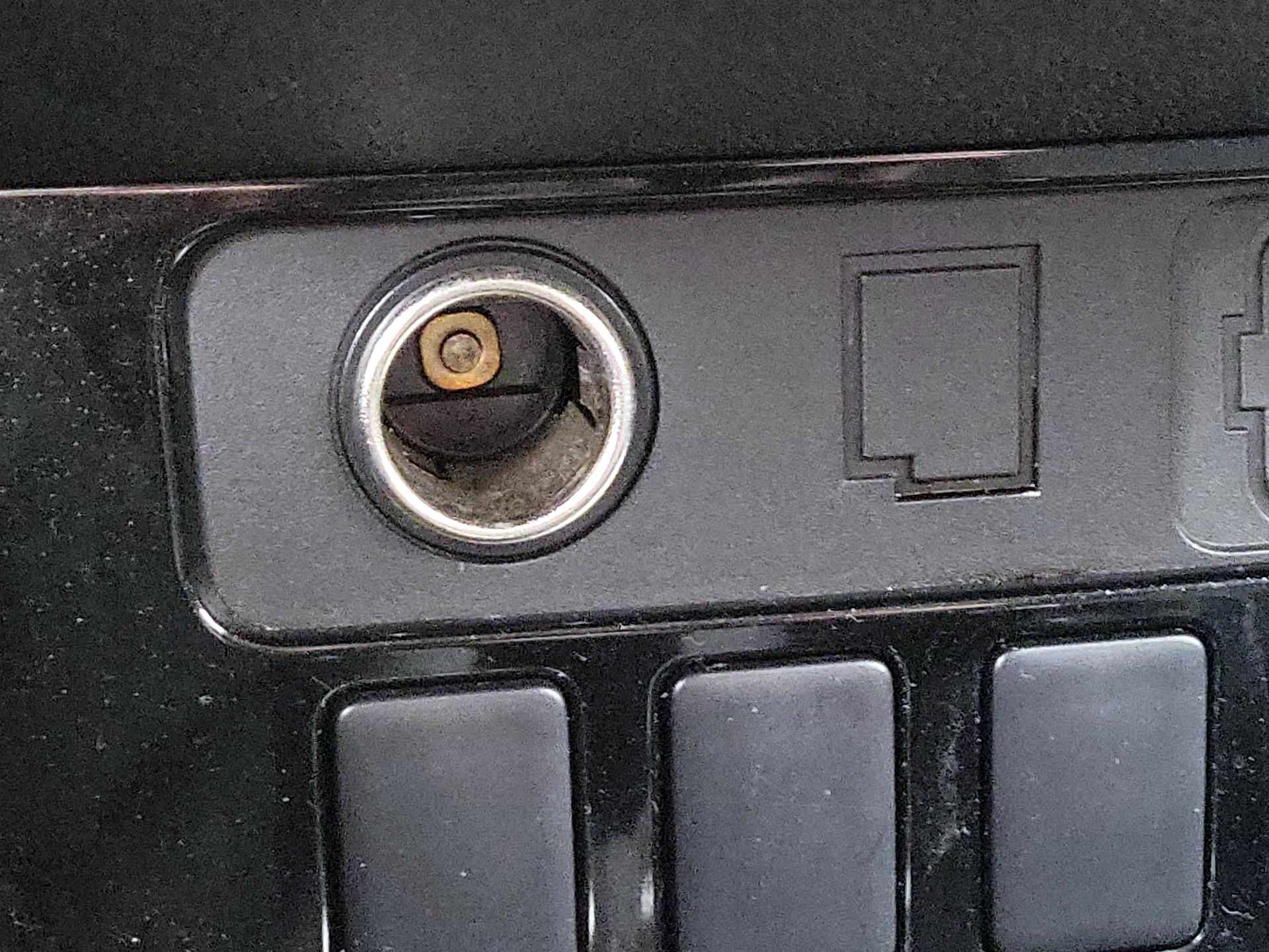 Thumbnail: 2017 Mitsubishi Outlander - 18