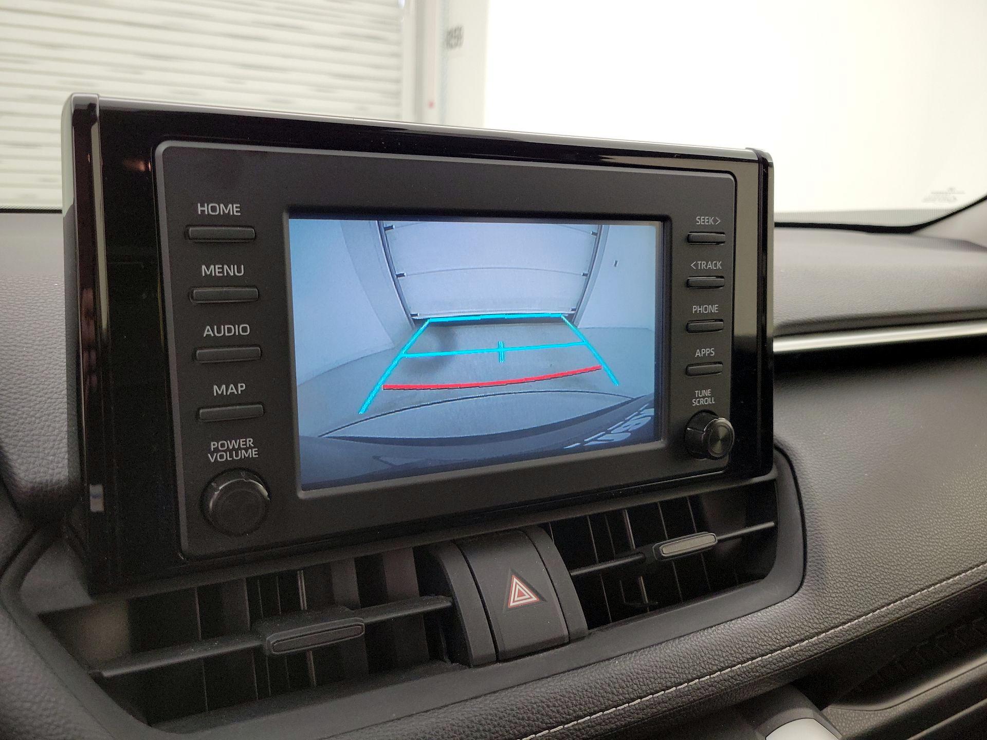 Thumbnail: 2019 Toyota RAV4 - 14