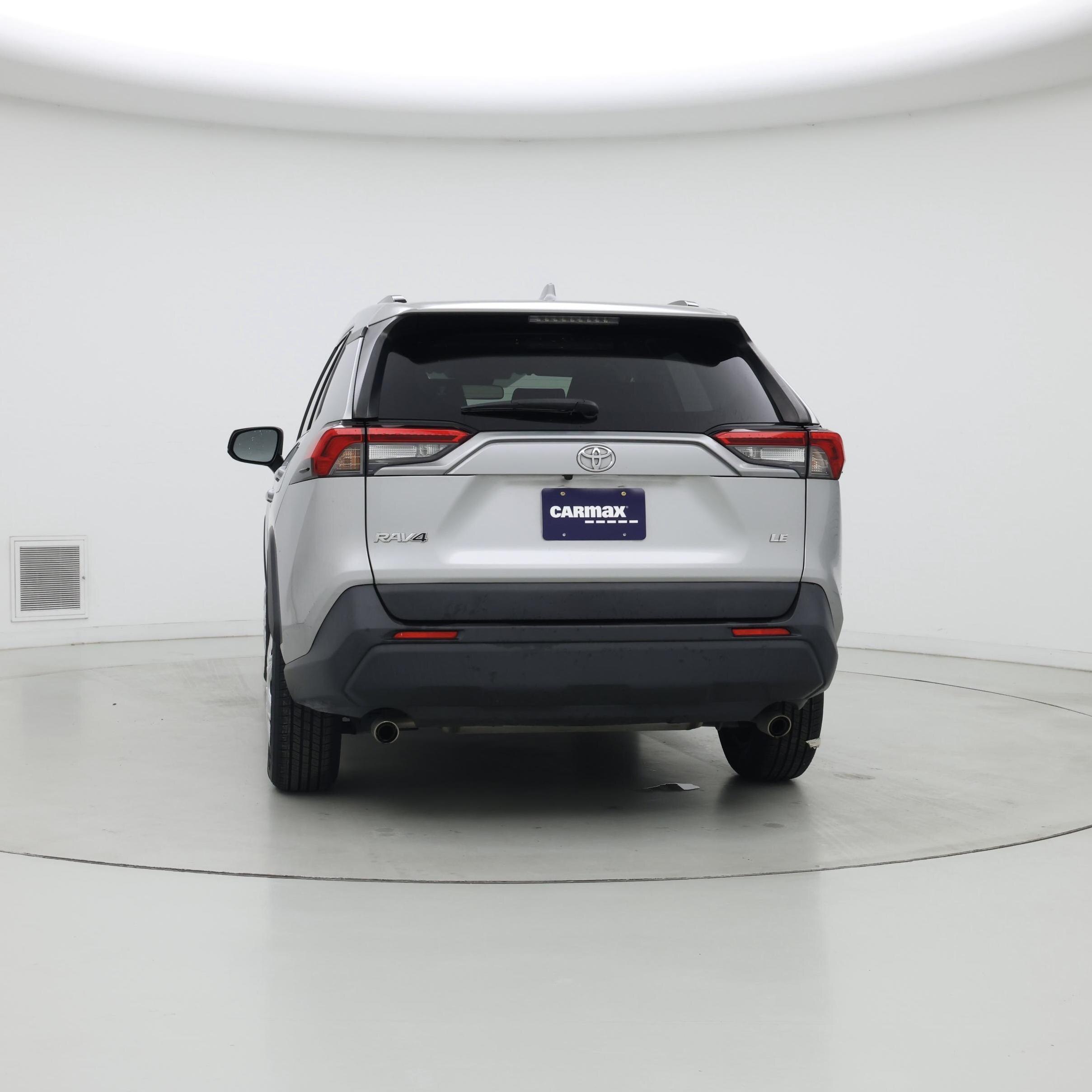 Thumbnail: 2019 Toyota RAV4 - 6