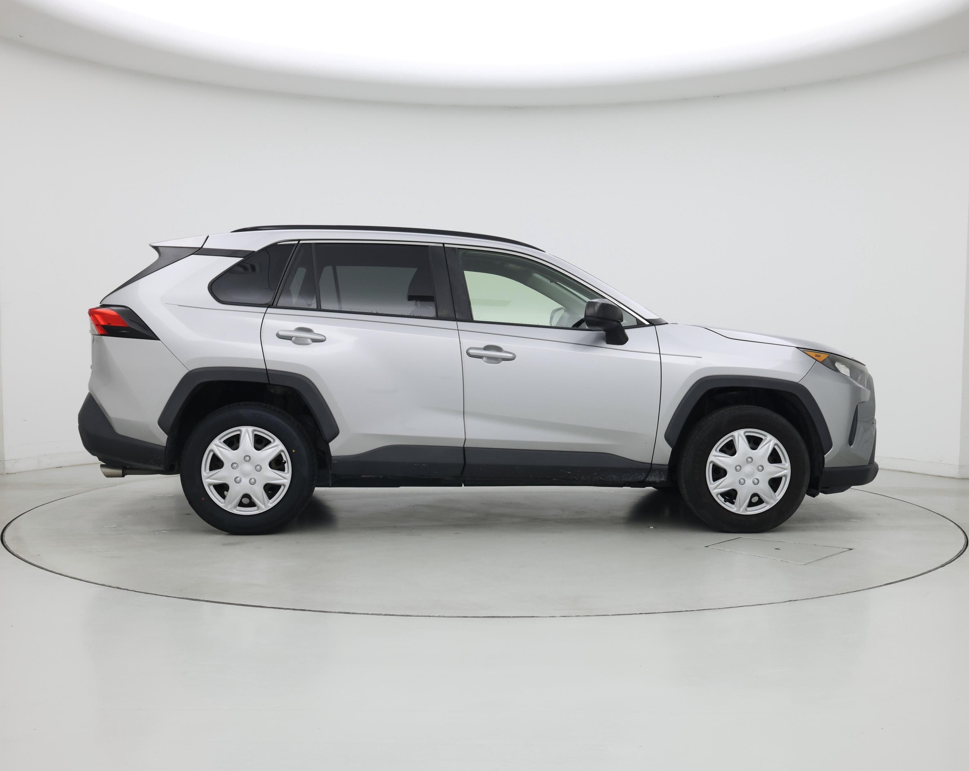 Thumbnail: 2019 Toyota RAV4 - 7