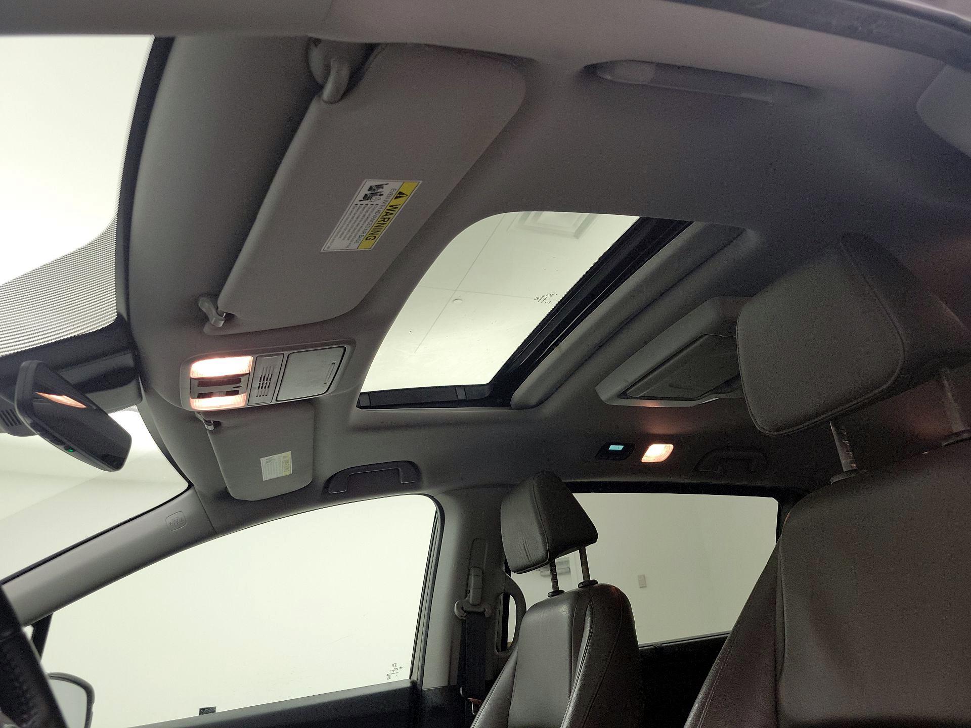 Thumbnail: 2019 Honda Odyssey - 20