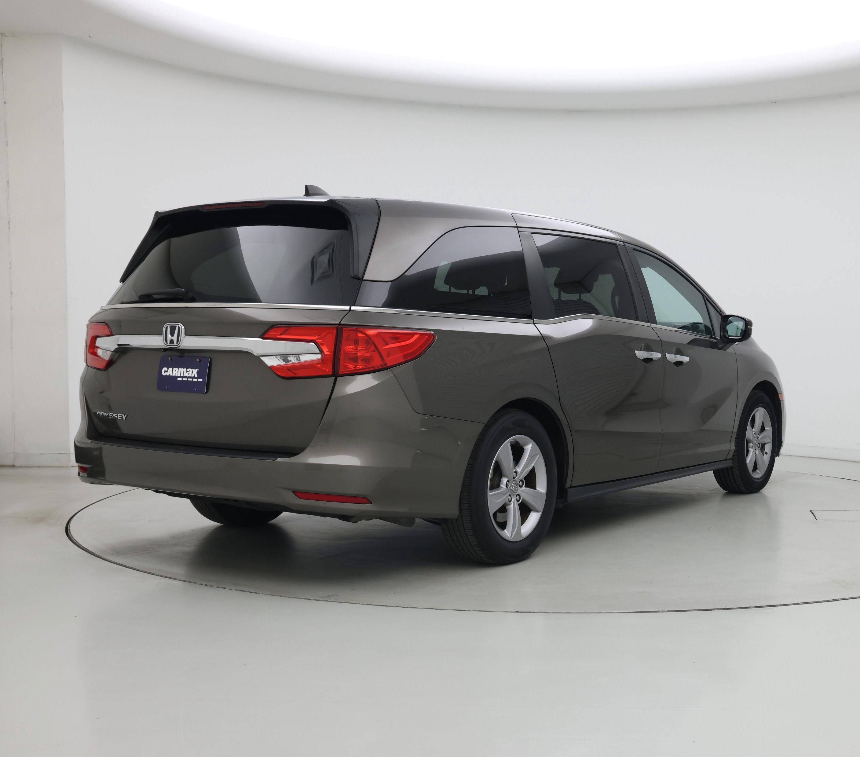 Thumbnail: 2019 Honda Odyssey - 8