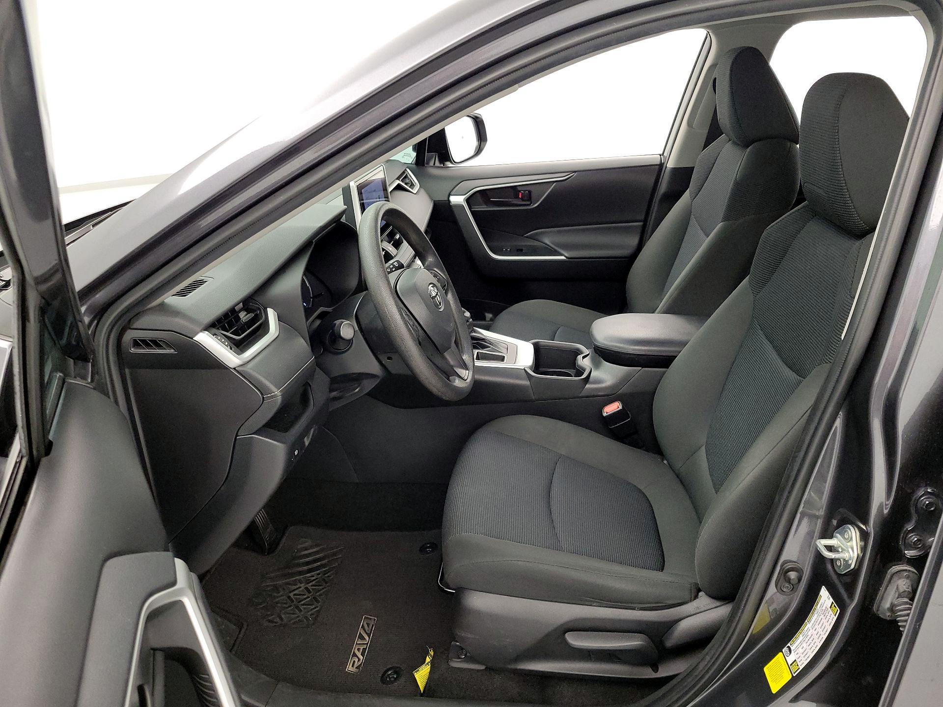 Thumbnail: 2023 Toyota RAV4 - 11