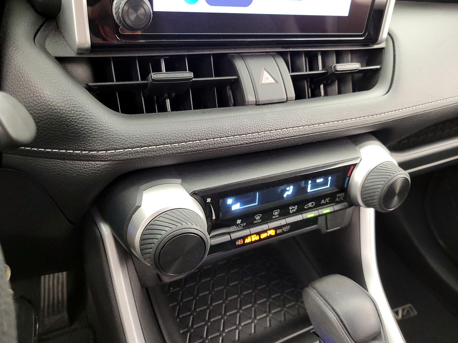 Thumbnail: 2023 Toyota RAV4 - 16