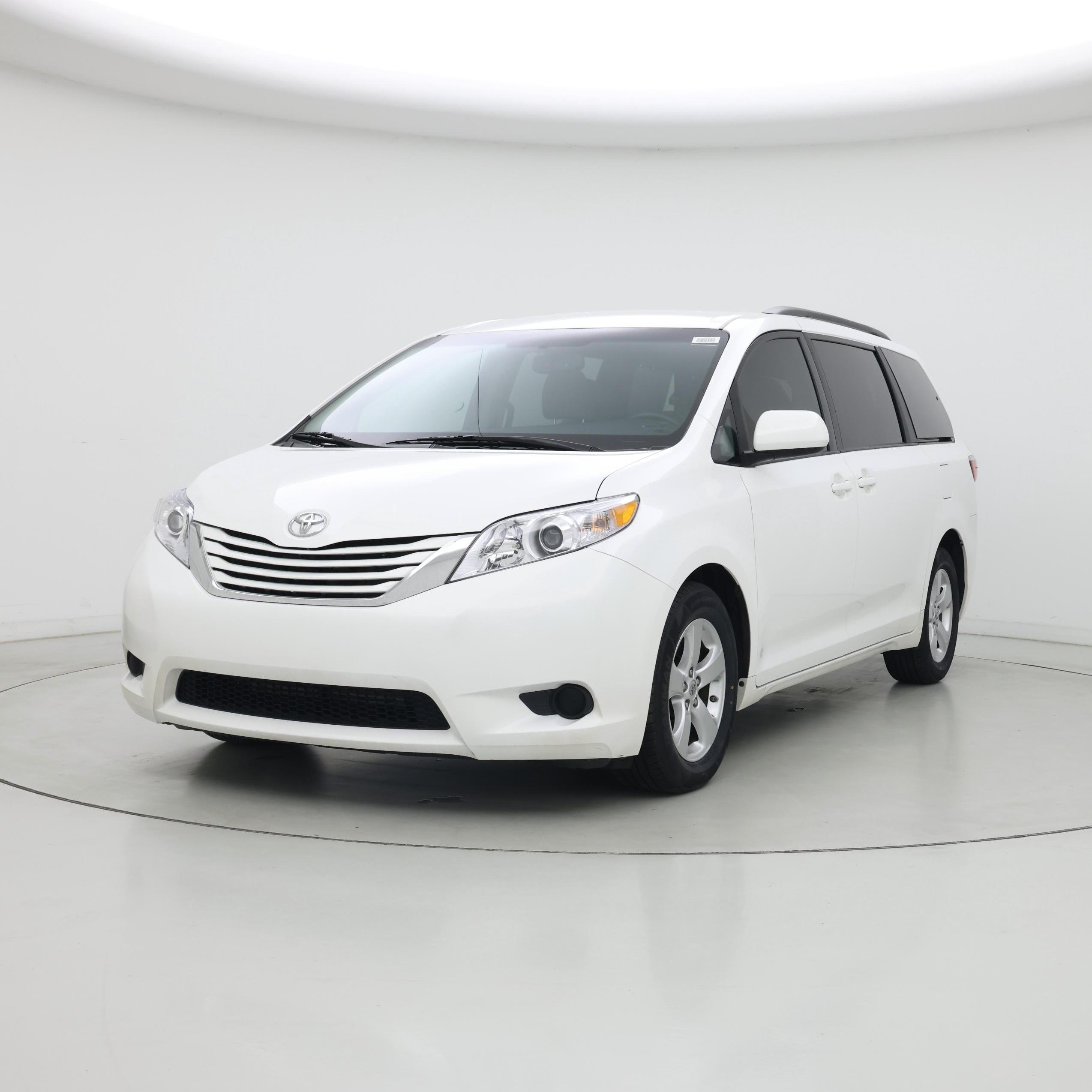 Thumbnail: 2017 Toyota Sienna - 4