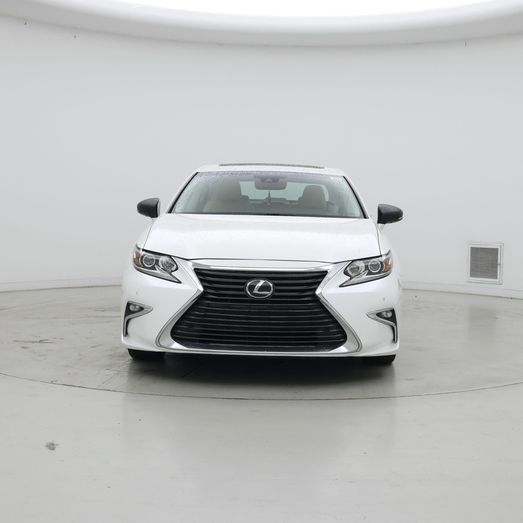 Thumbnail: 2018 Lexus ES - 5