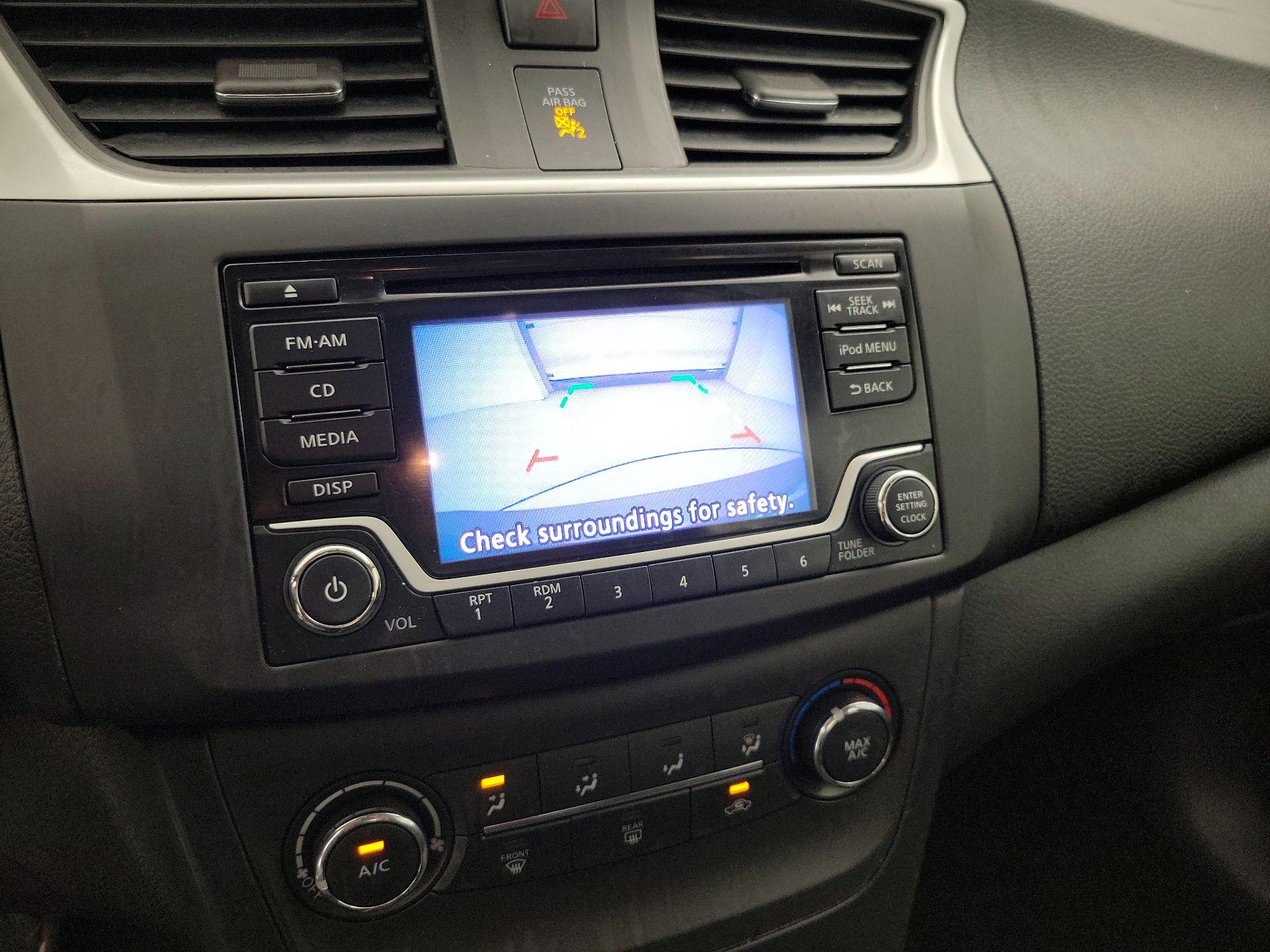 Thumbnail: 2018 Nissan Sentra - 14