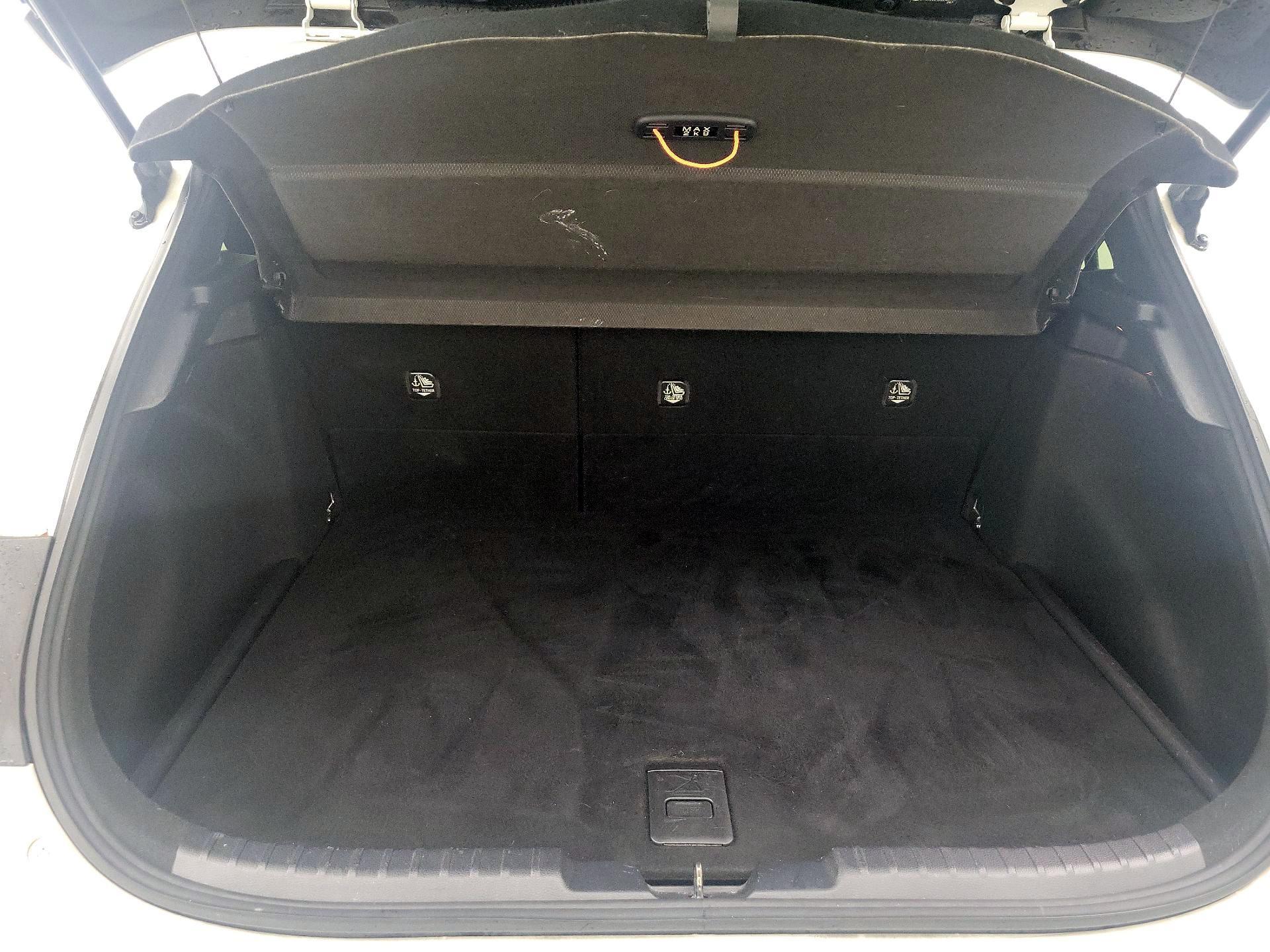 Thumbnail: 2019 Toyota Corolla - 19