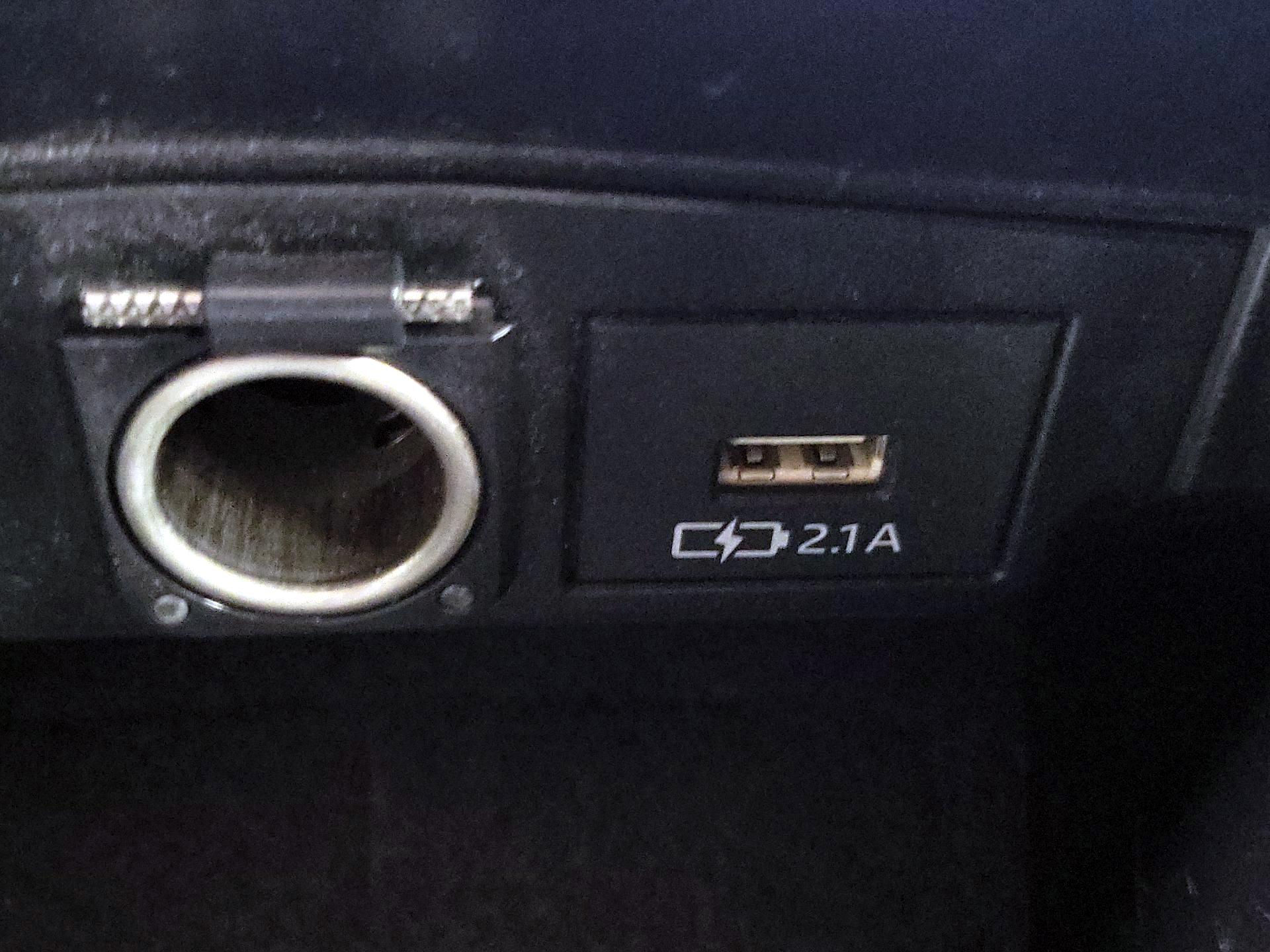 Thumbnail: 2021 Toyota Corolla - 18