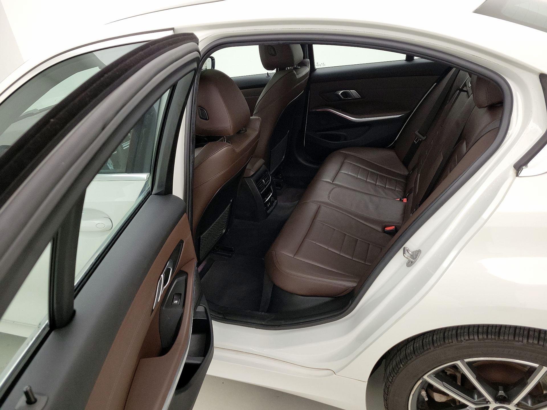 Thumbnail: 2019 BMW 3 Series - 20